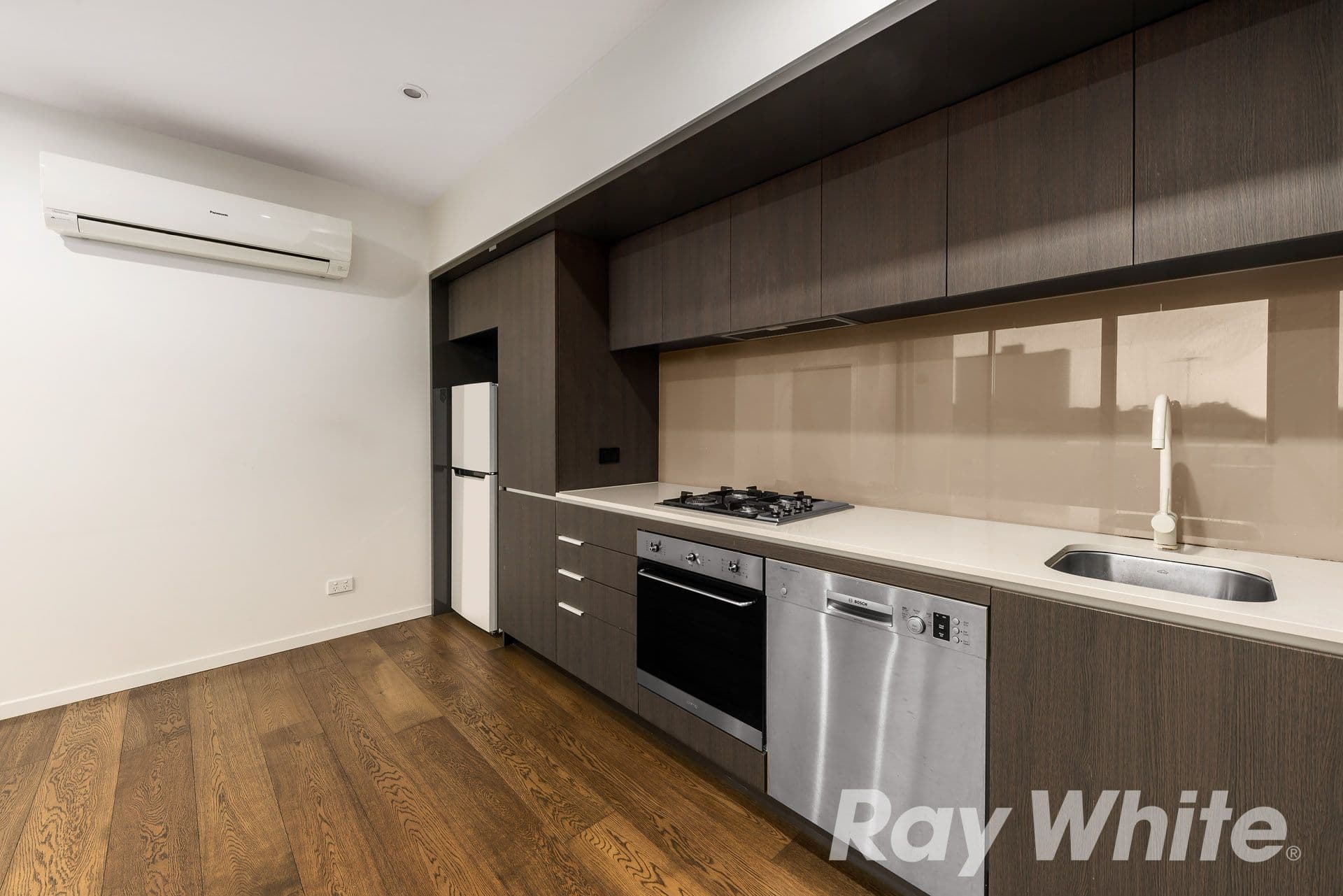 94 Canning Street, Carlton VIC 3053, Carlton - Thumbnail 3