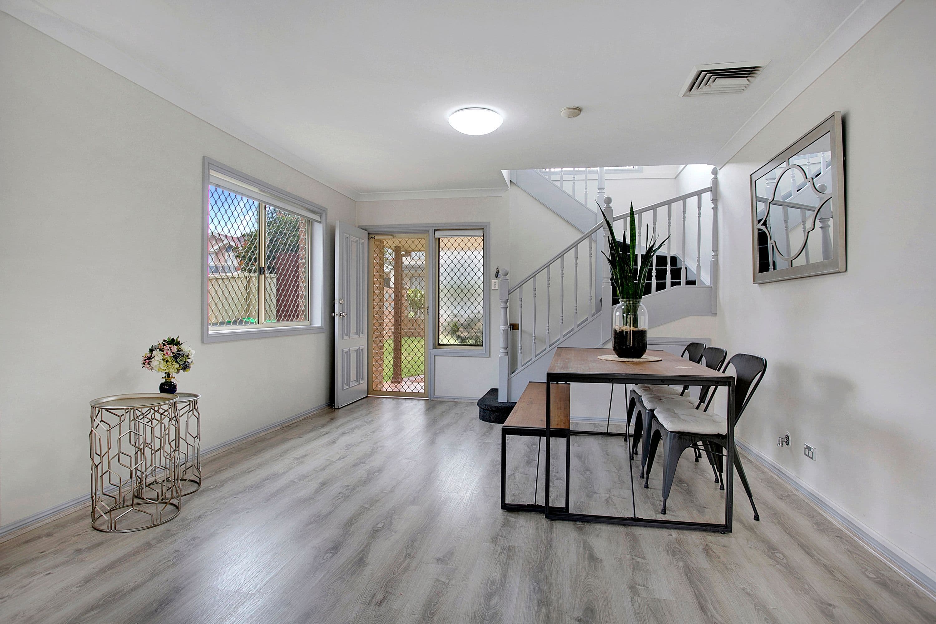 13 Kendall Drive, Casula NSW 2170, Casula - Thumbnail 3