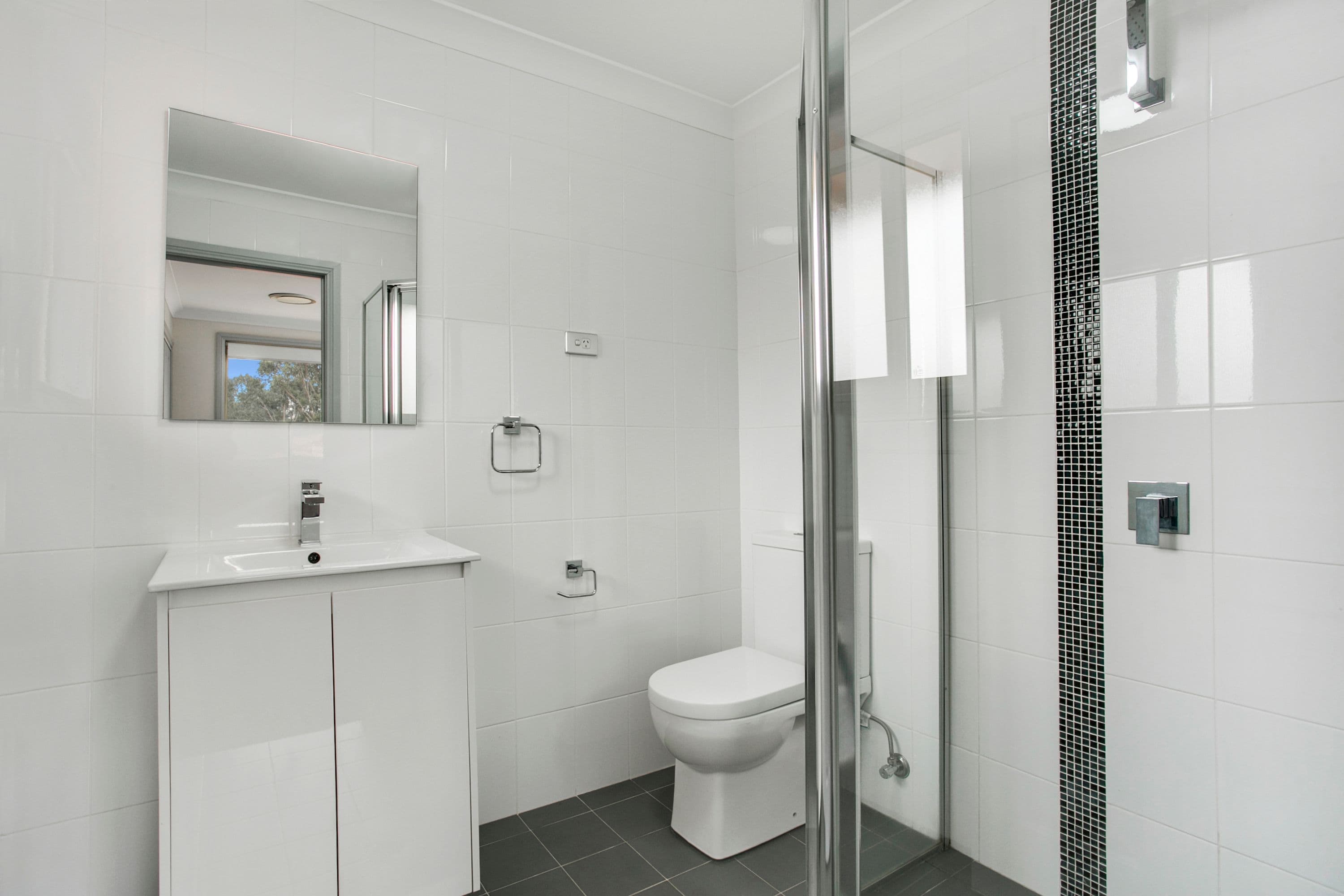 13 Kendall Drive, Casula NSW 2170, Casula - Thumbnail 6