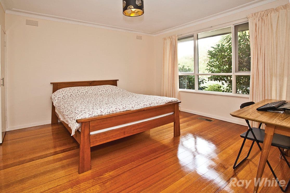 48 Delmore Crescent, GLEN WAVERLEY VIC 3150, Glen Waverley - Thumbnail 5