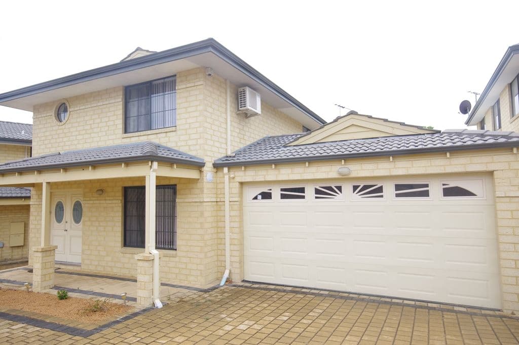 7b Robertsbridge Road, NOLLAMARA WA 6061, Nollamara - Image 1