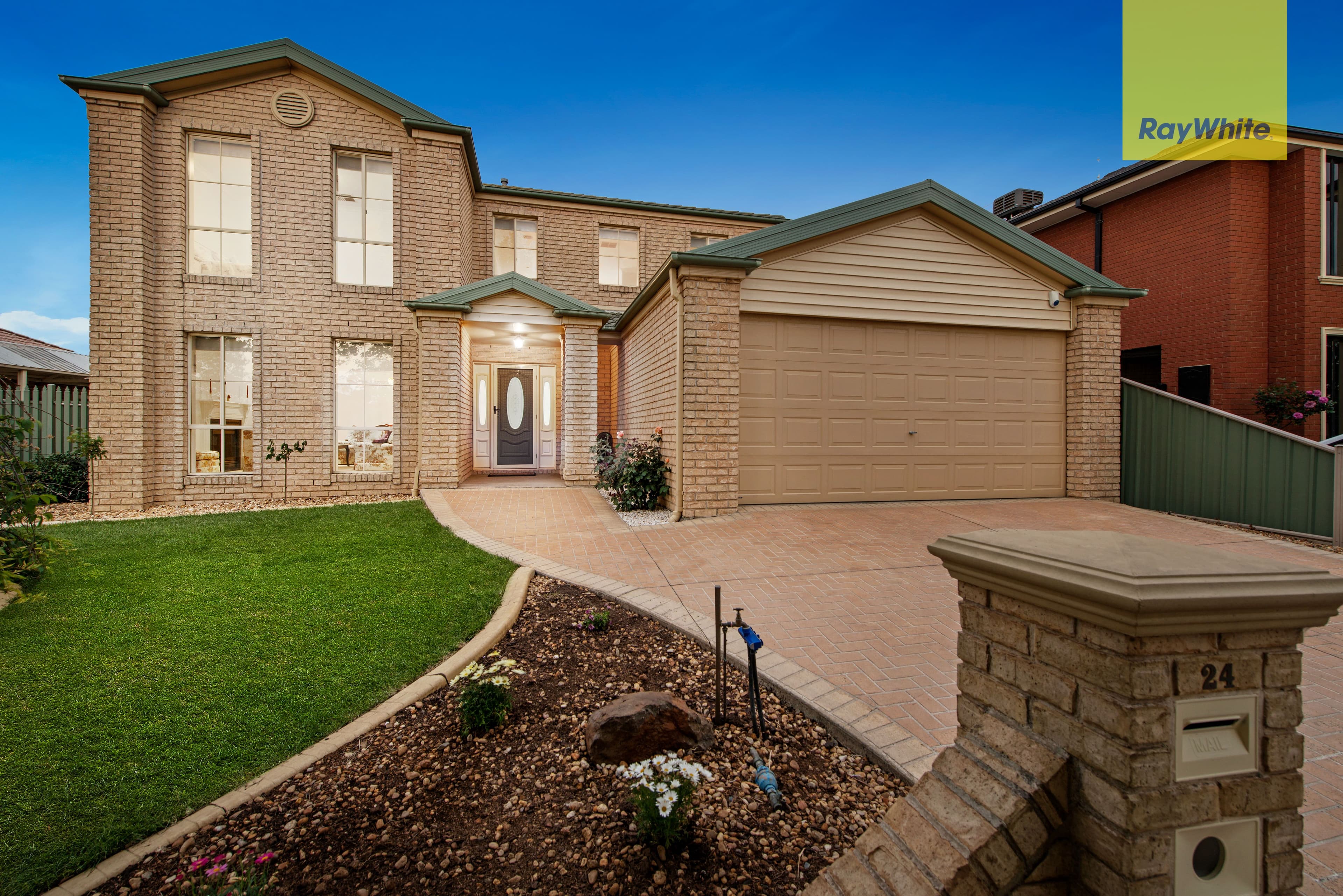 24 Hillcrest Drive, Hillside VIC 3037, Hillside - Image 1