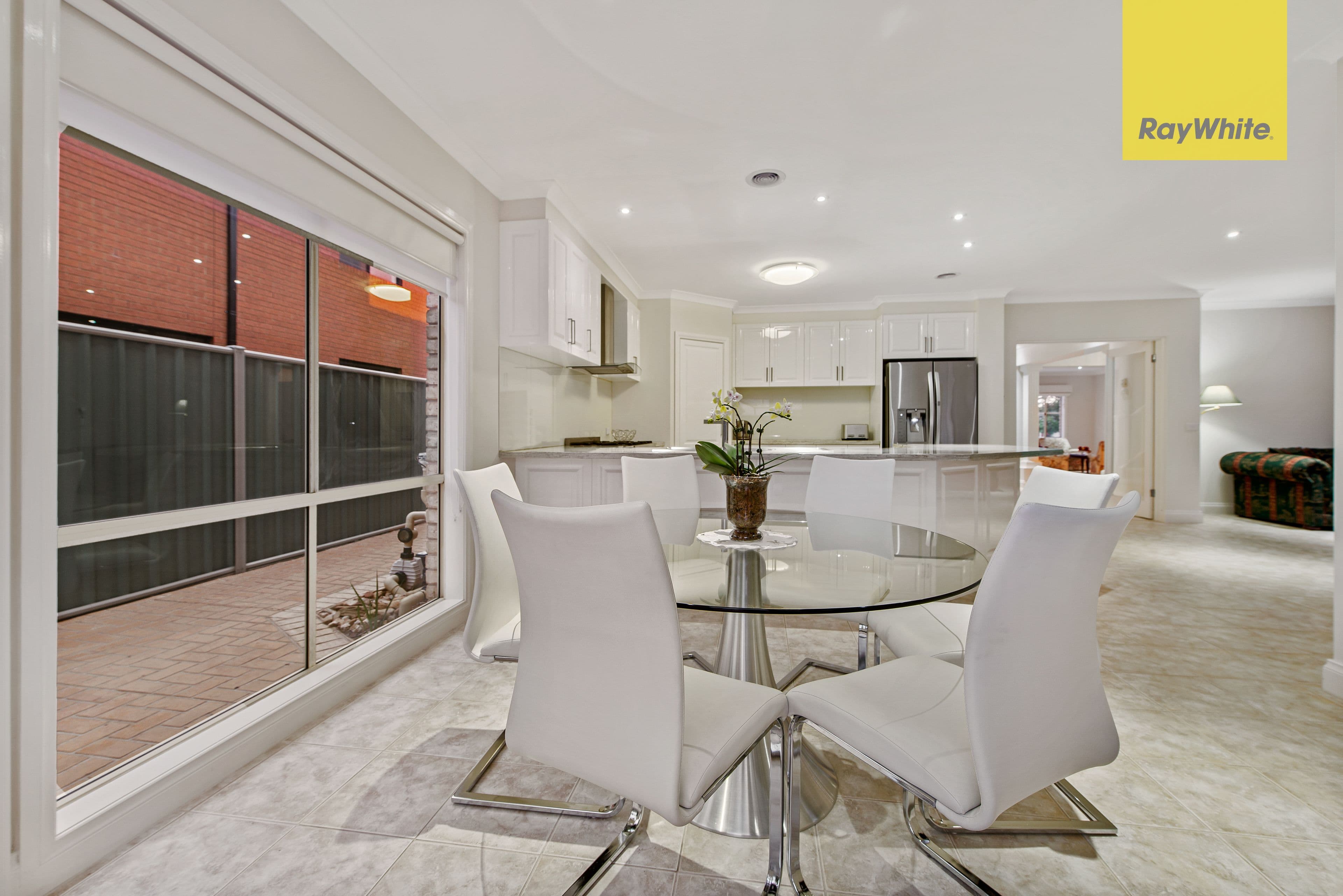 24 Hillcrest Drive, Hillside VIC 3037, Hillside - Thumbnail 5