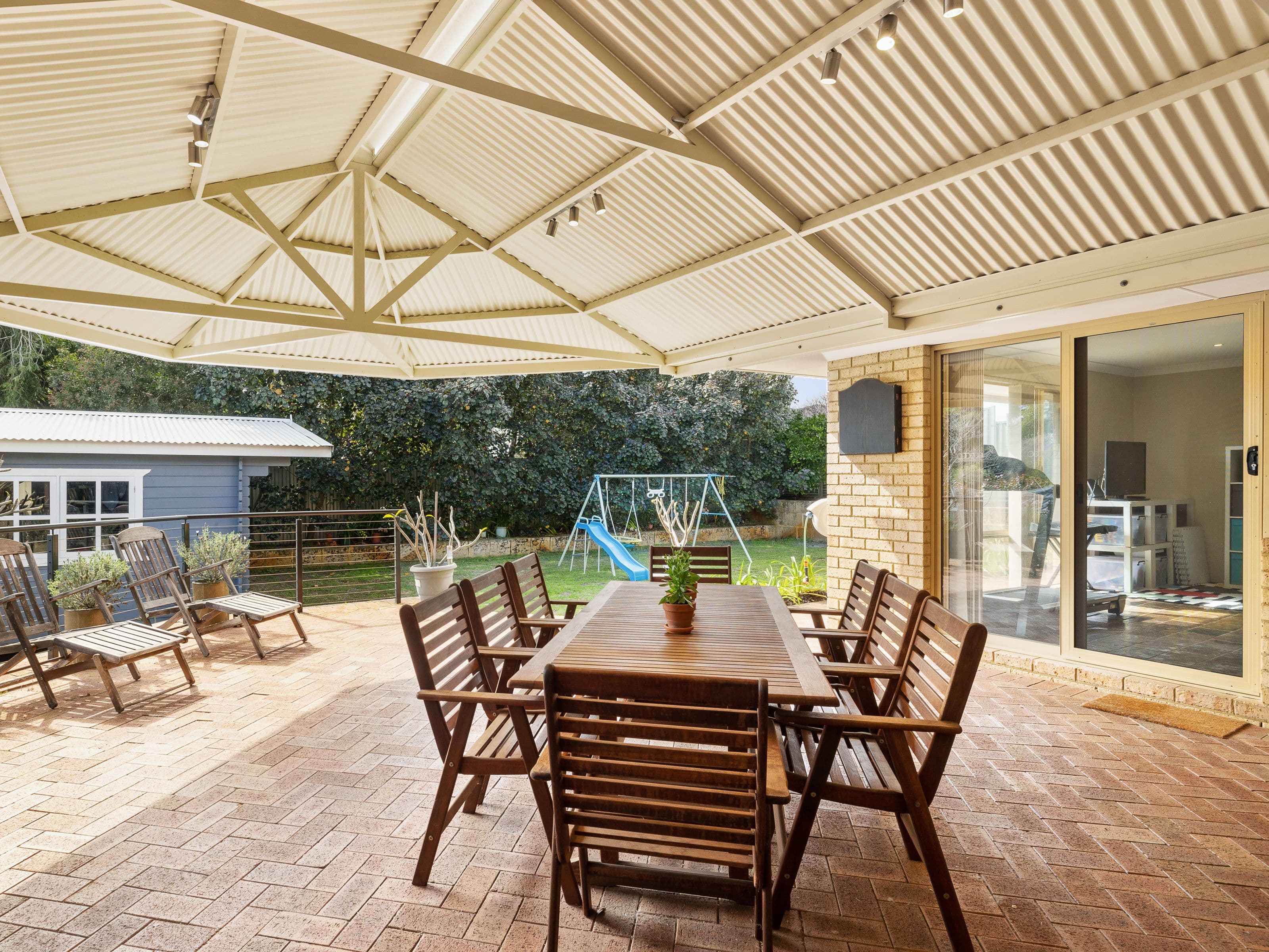 6 Clemros Way, Leeming WA 6149, Leeming - Image 1