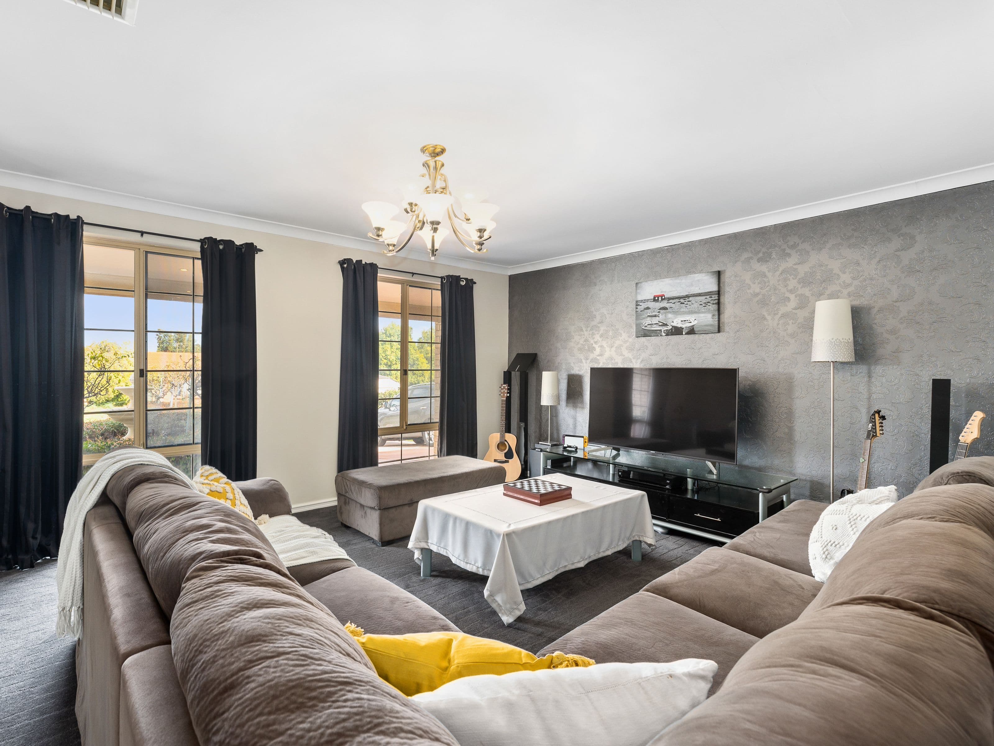 6 Clemros Way, Leeming WA 6149, Leeming - Thumbnail 4