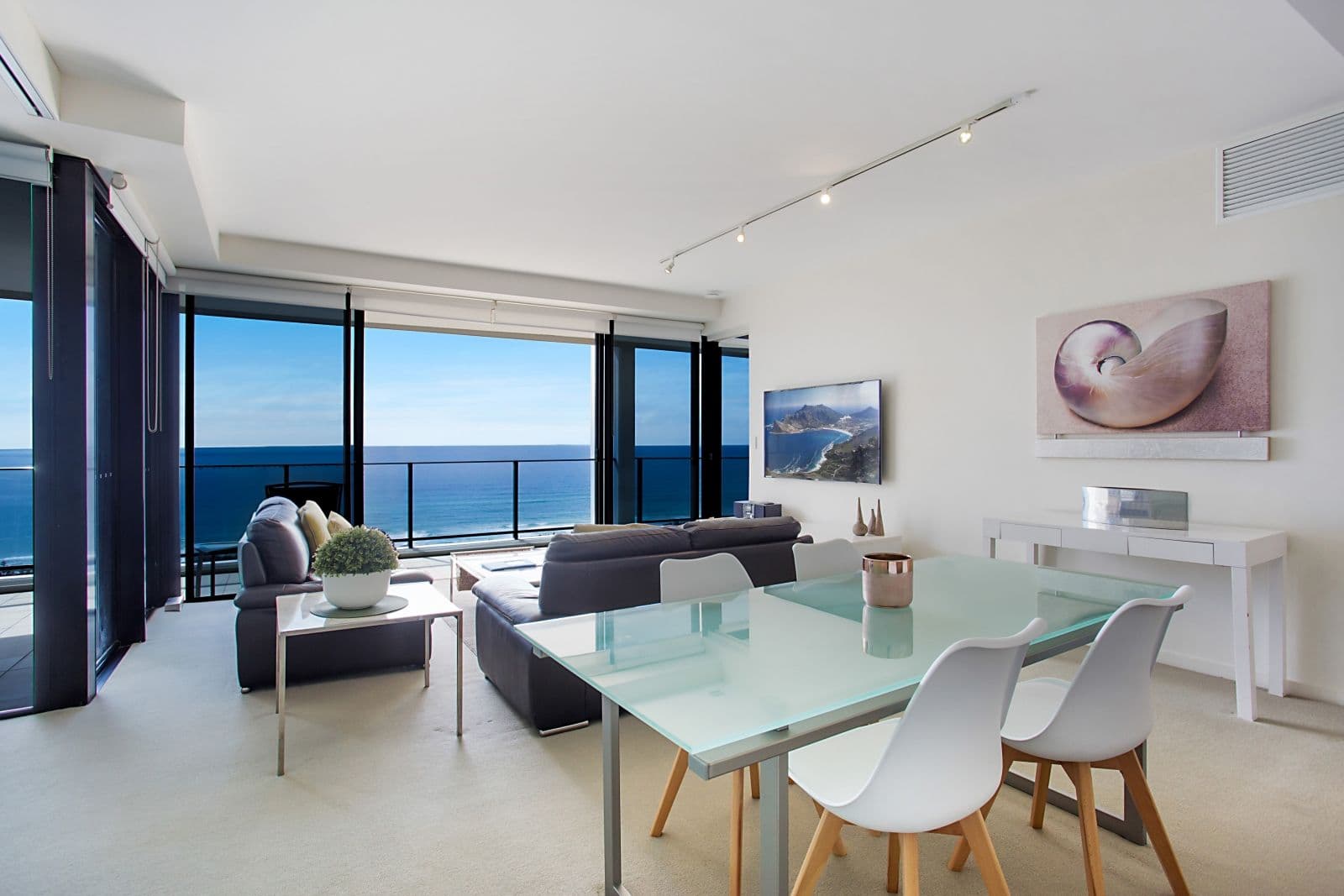 1902 'Ultra' 14 George Avenue, Broadbeach QLD 4218, Broadbeach - Thumbnail 3