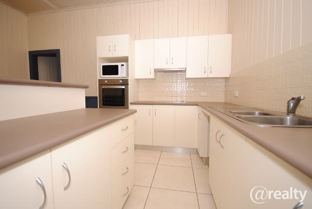 6 Ada St, Gympie, QLD, 4570, Gympie - Thumbnail 2