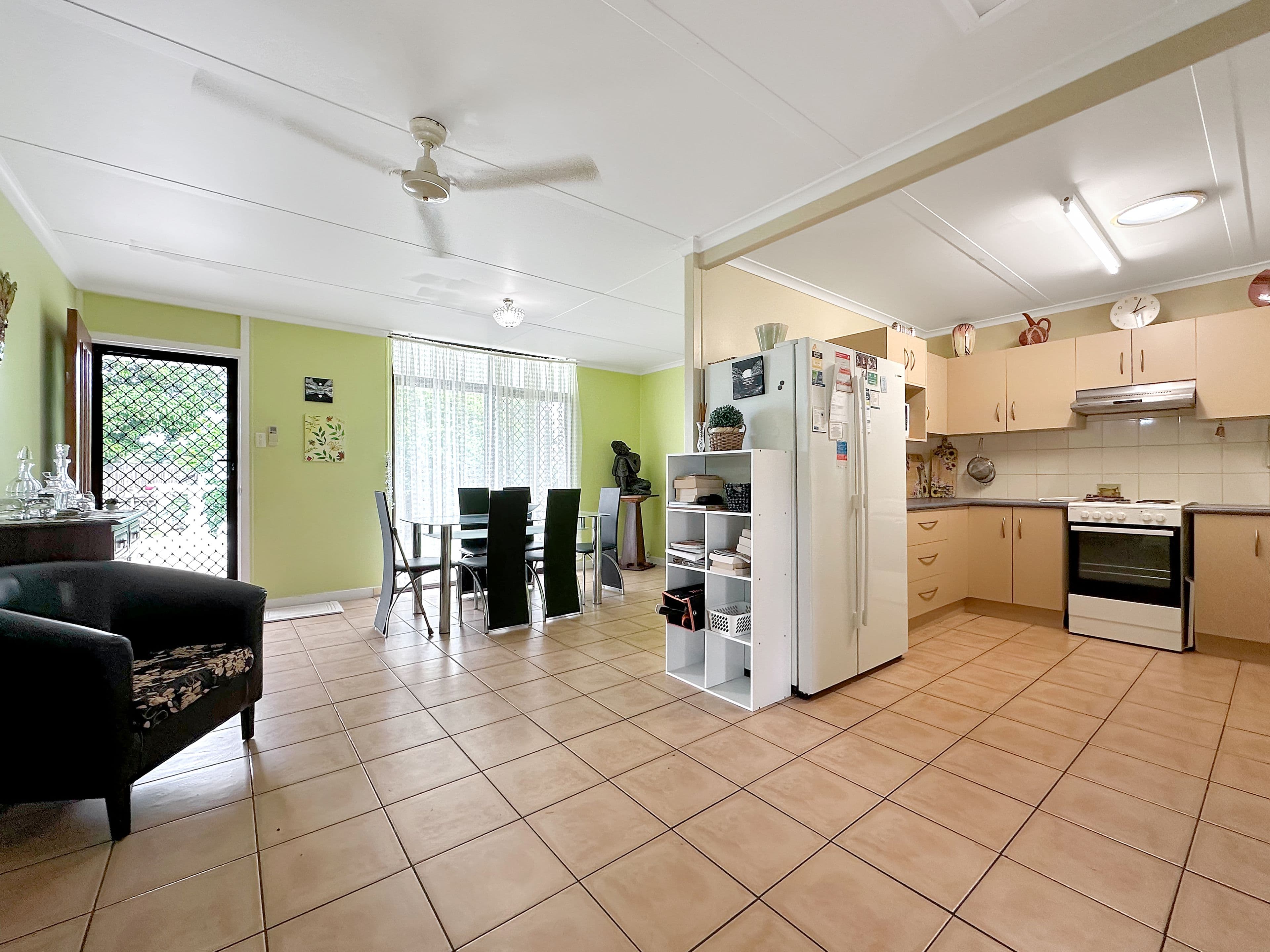 9 Manon Street, Armstrong Beach QLD 4737, Armstrong Beach - Thumbnail 3