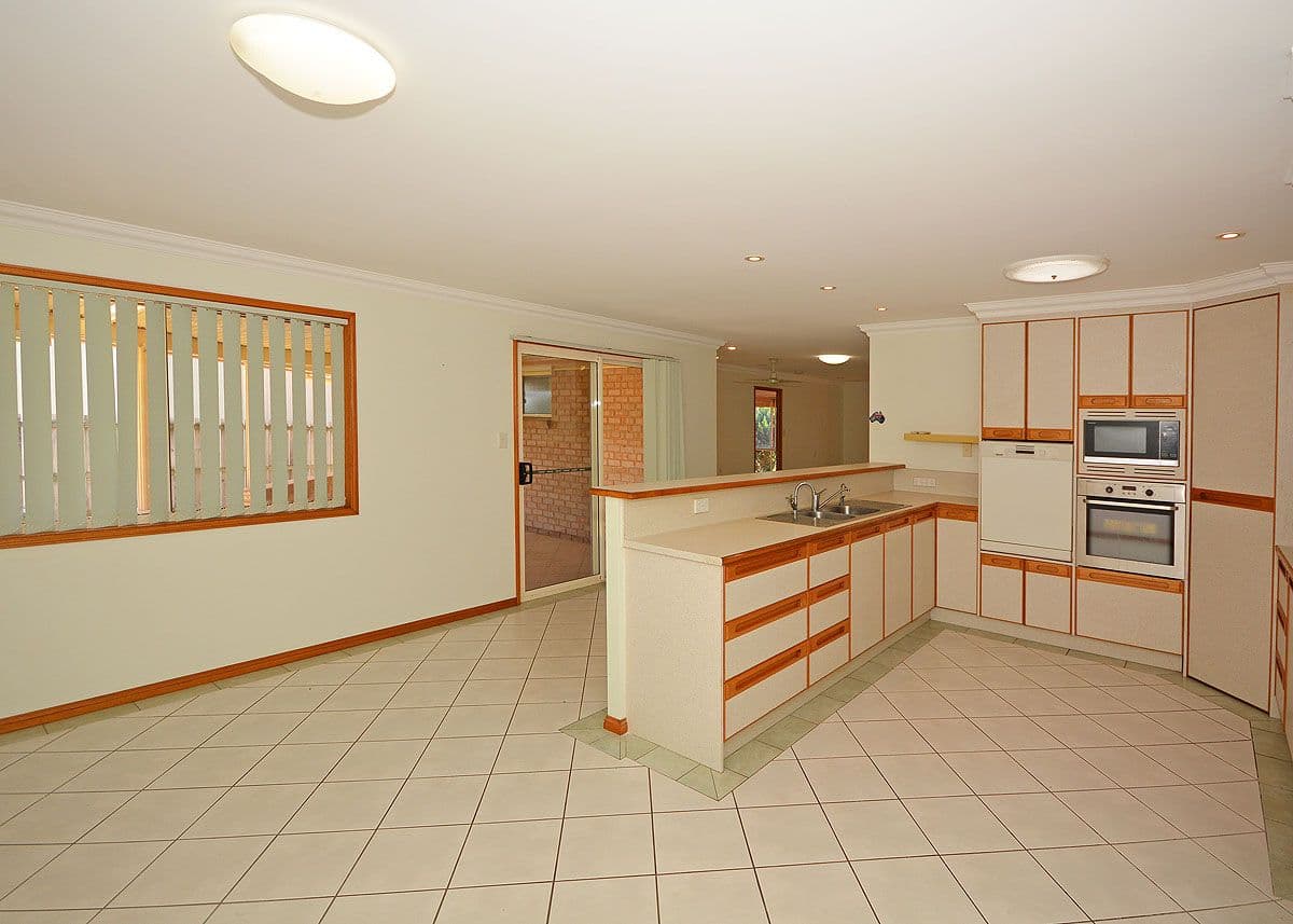 28 St Joseph Drive, Urraween QLD 4655, Urraween - Thumbnail 3