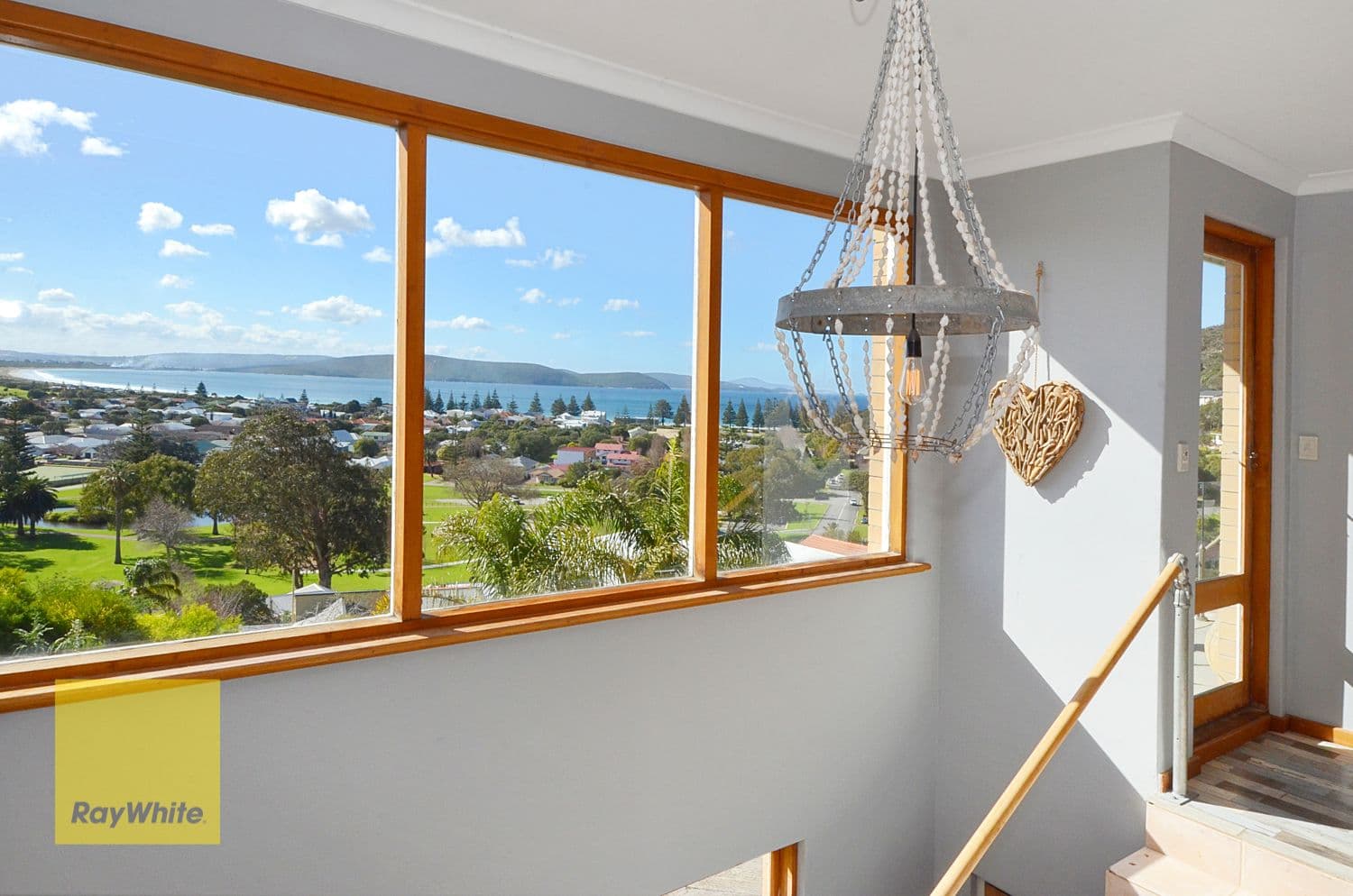 45 Wylie Crescent, Middleton Beach WA 6330, Middleton Beach - Thumbnail 4