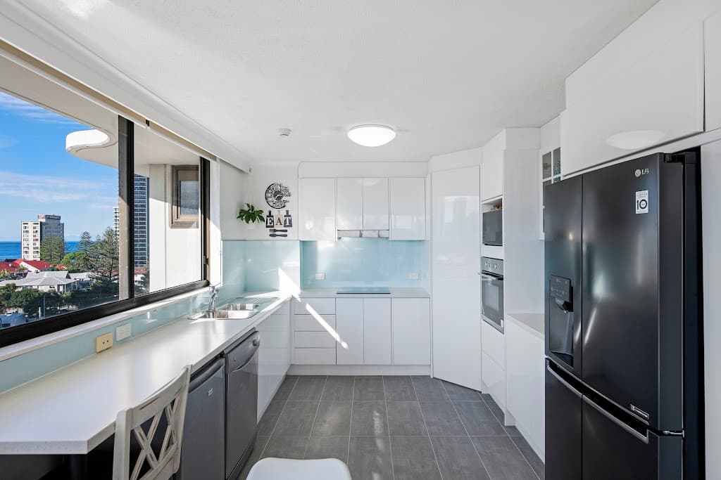 39/43 Enderley Avenue, Surfers Paradise, QLD, 4217, Surfers Paradise - Thumbnail 2