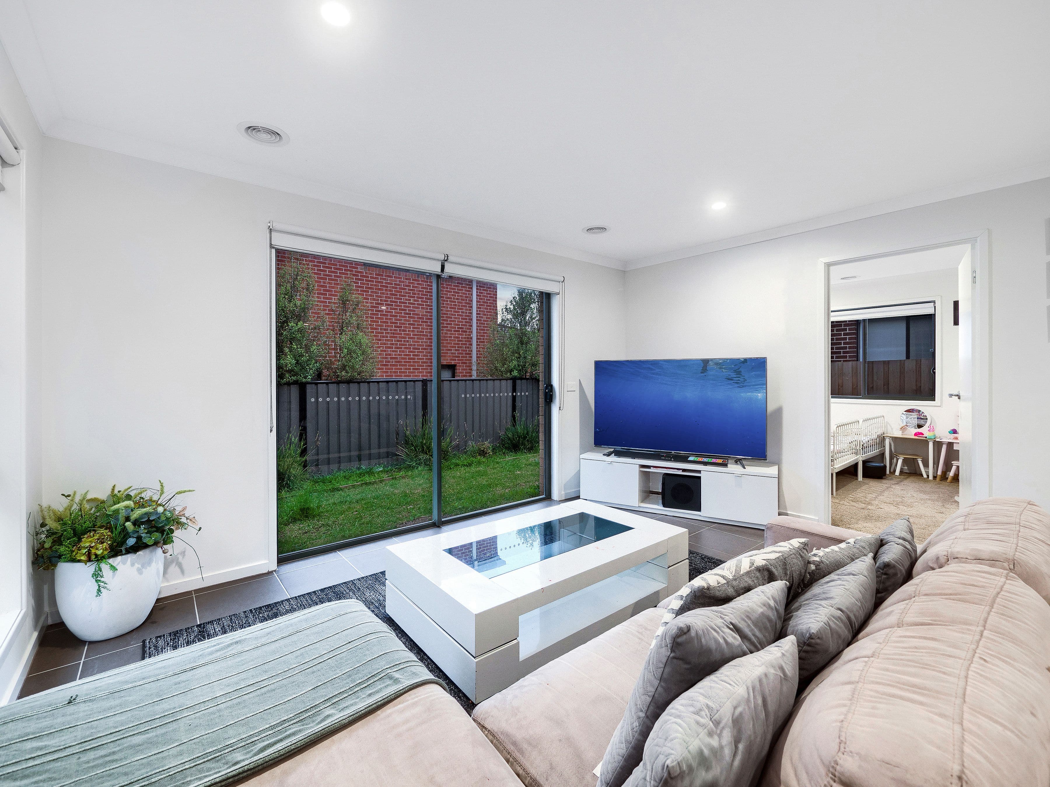 25 Paso Grove, Clyde North VIC 3978, Clyde North - Thumbnail 8