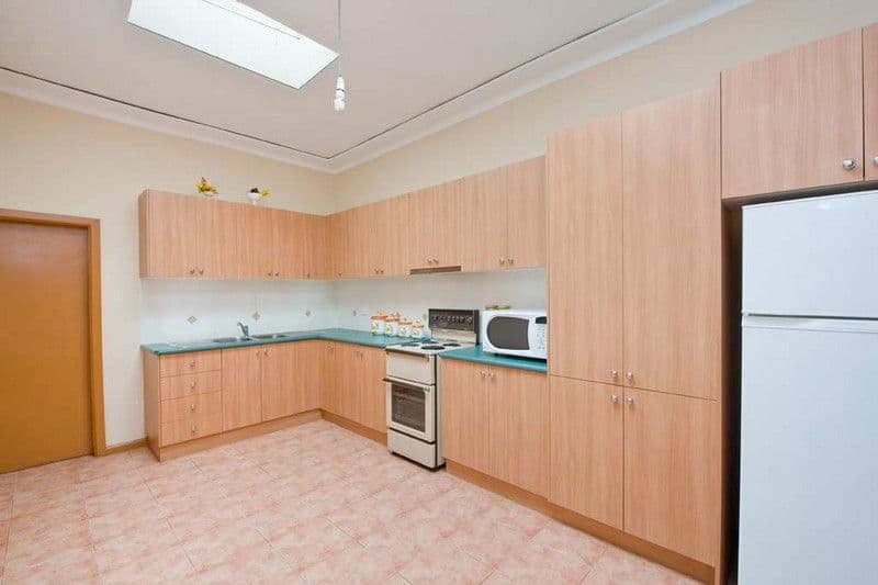 30 Panorama Avenue, Lower Plenty, Lower Plenty - Thumbnail 4