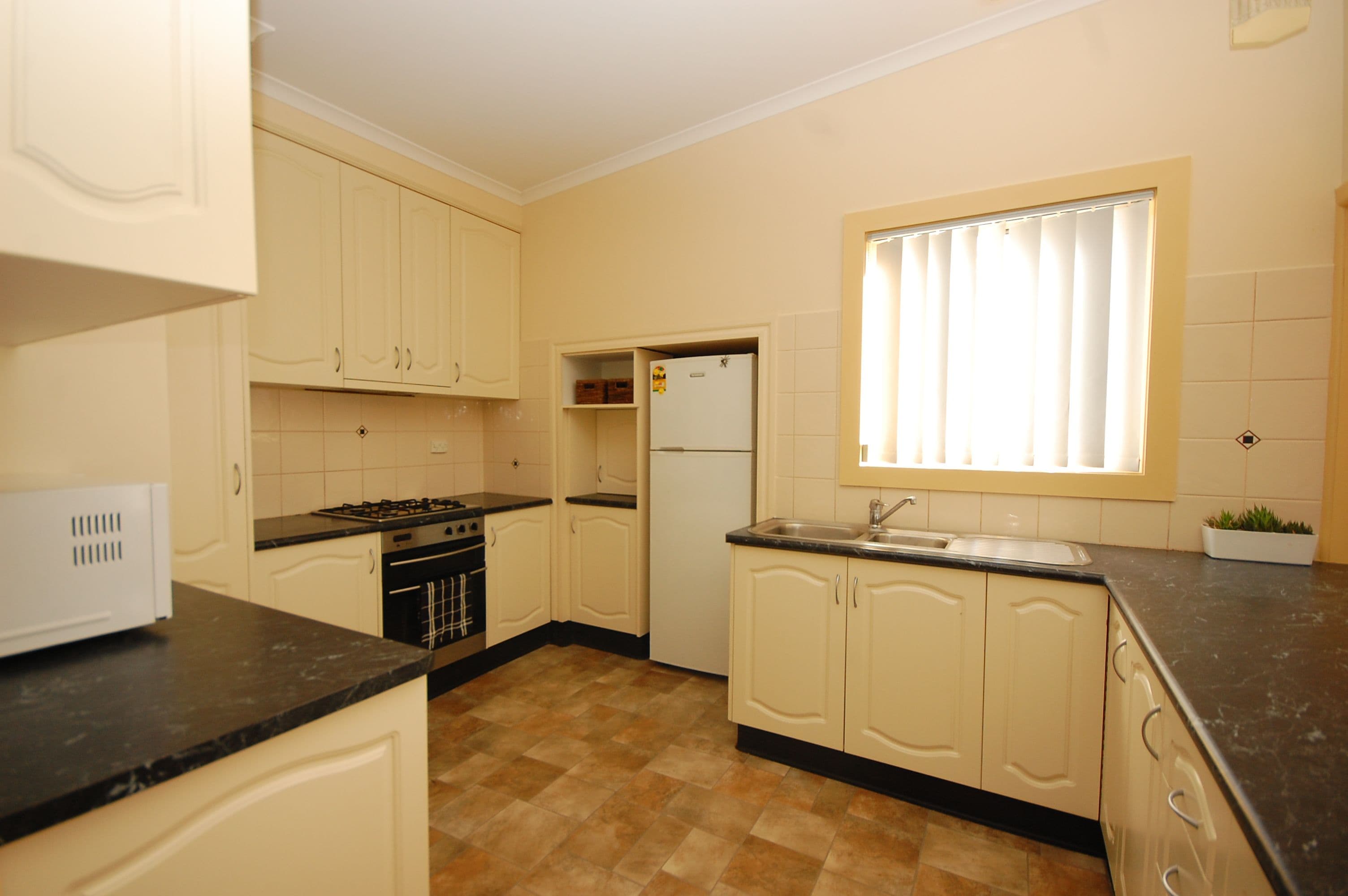 34 Richards Street, Beelbangera - Thumbnail 3