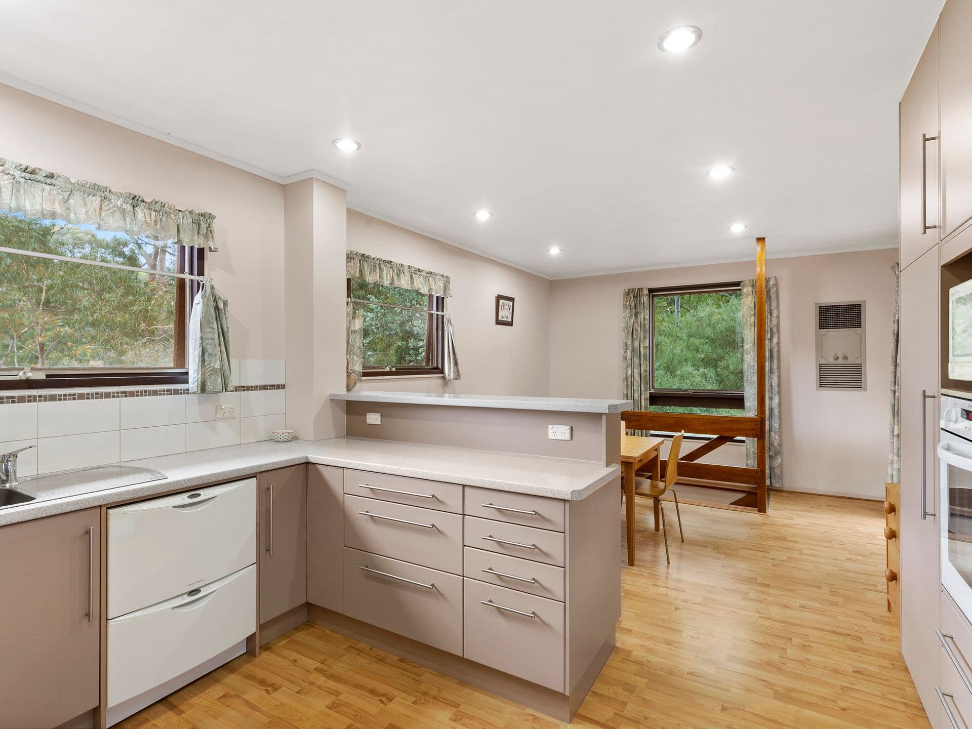 51 Glenwood Drive, Bellevue Heights SA 5050, Bellevue Heights - Thumbnail 7