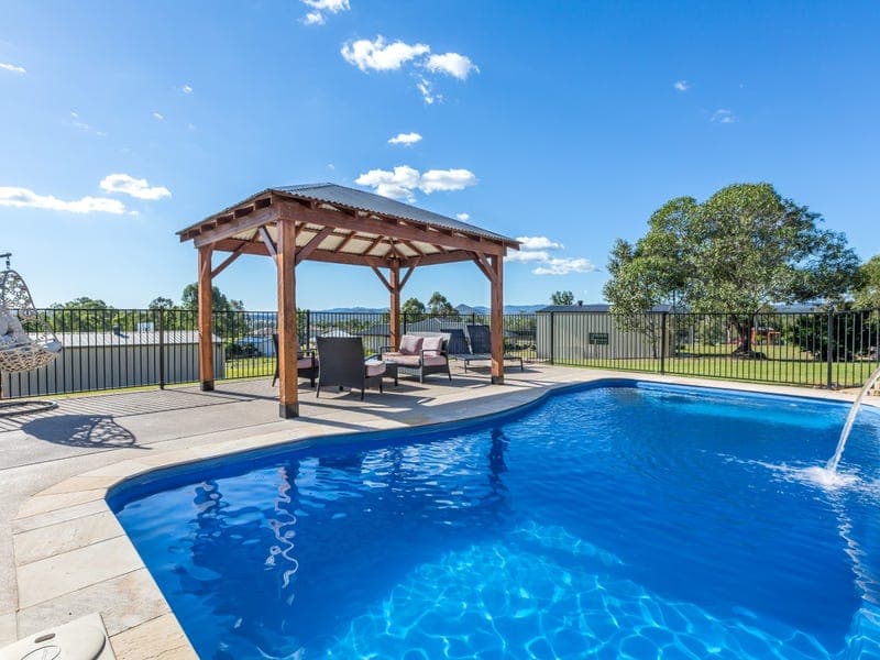 23 Robyn Terrace, Fernvale - Image 1