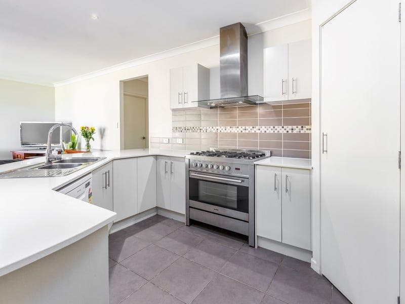 23 Robyn Terrace, Fernvale - Thumbnail 7