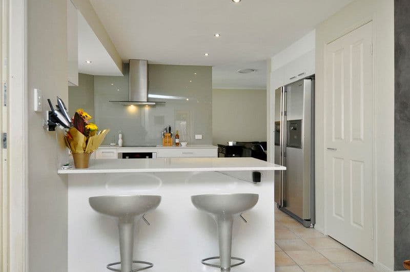 1 Orpington Court, ARUNDEL QLD 4214, Arundel - Thumbnail 7