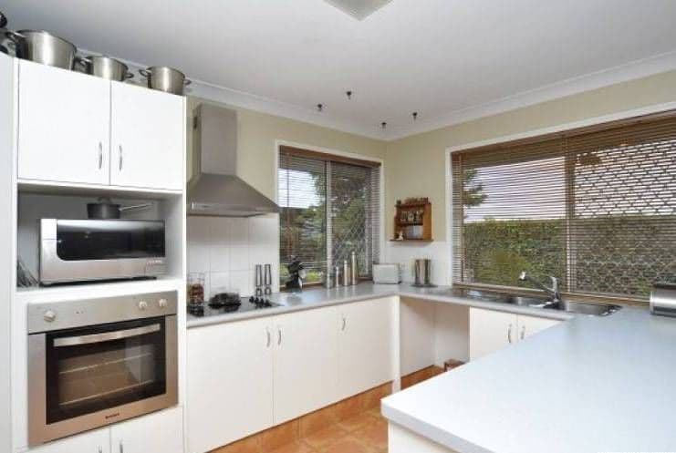 23 Crestridge Crescent, OXENFORD QLD 4210, Oxenford - Thumbnail 4