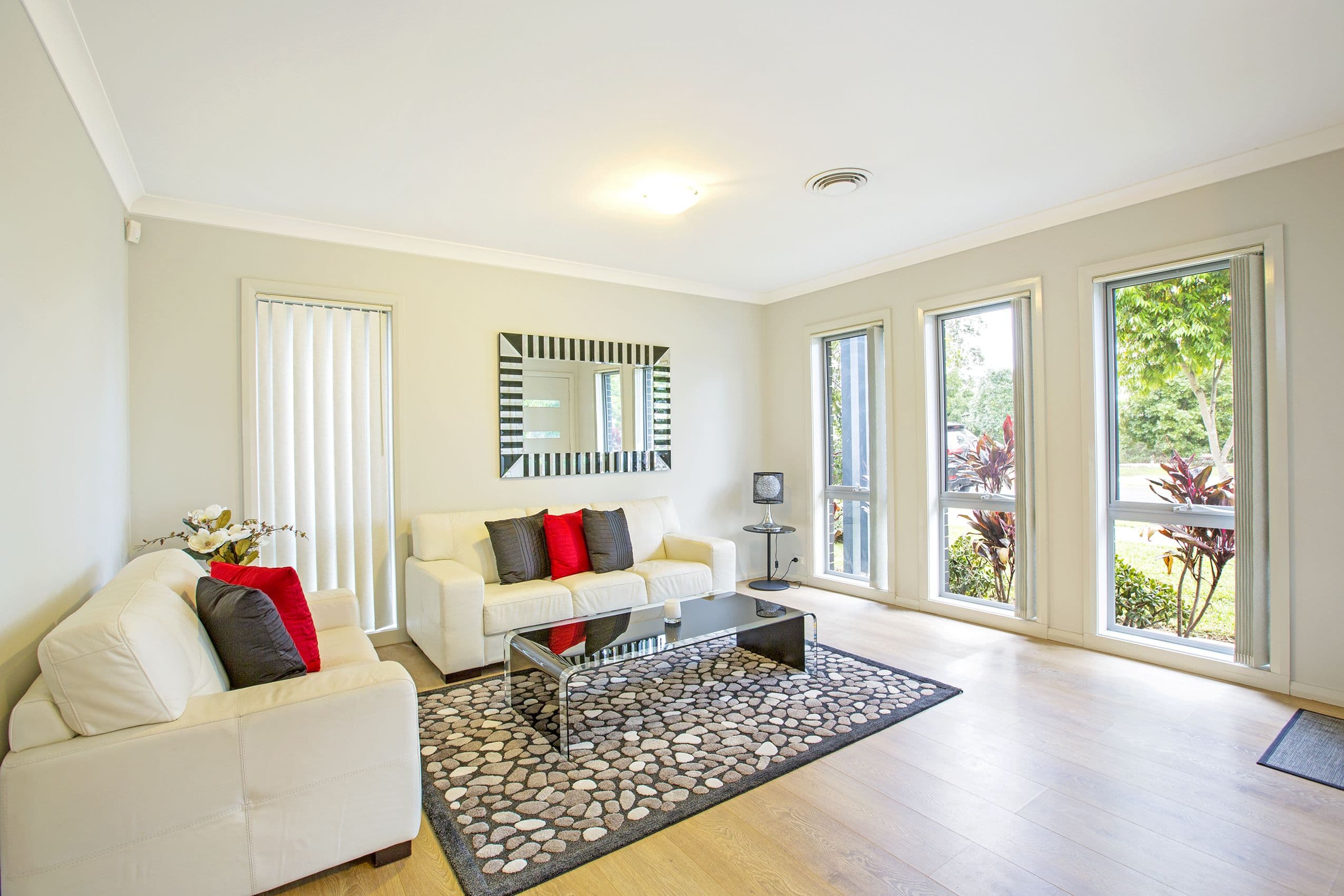 34 Lockheed Avenue, Middleton Grange - Thumbnail 2