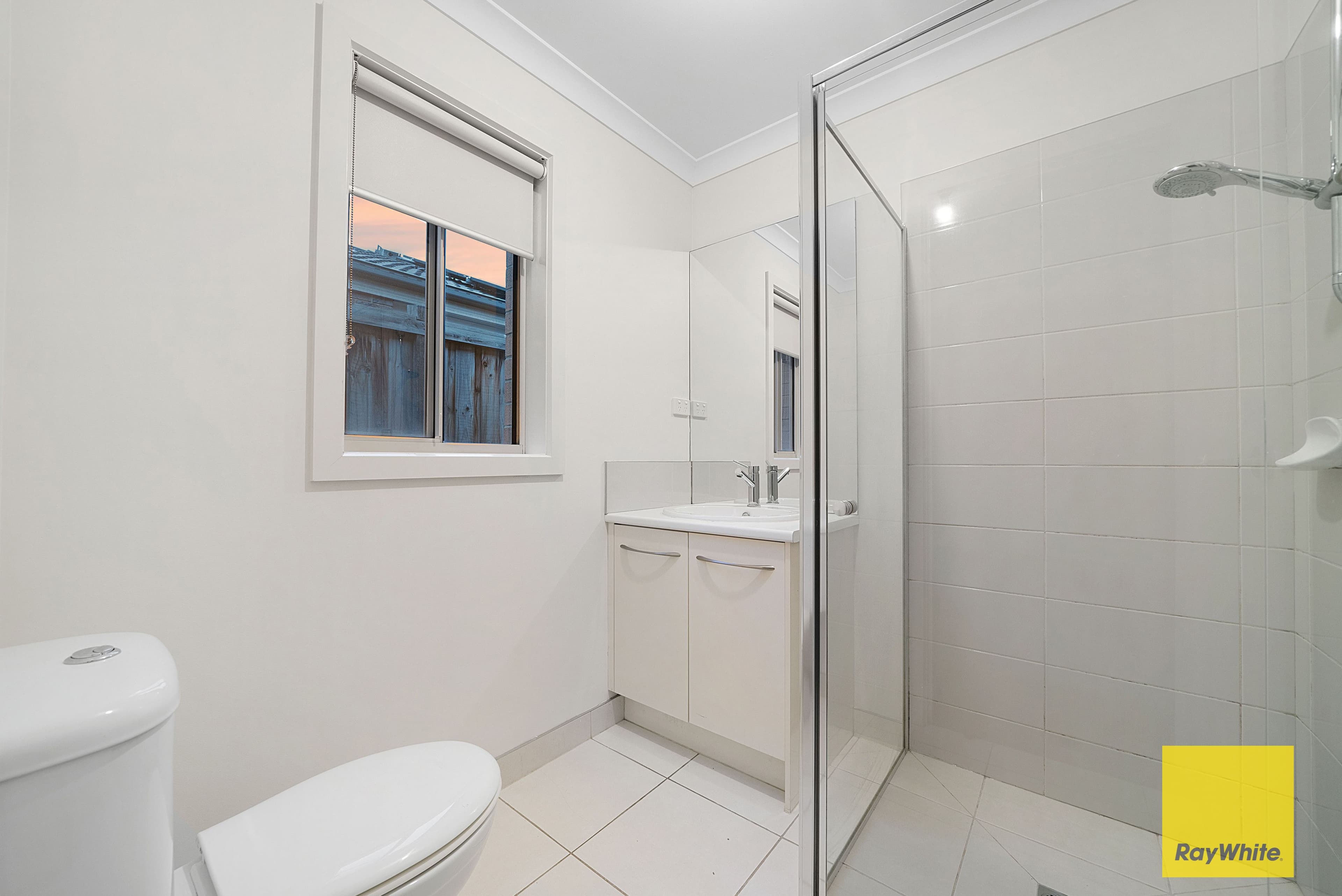 4 Caraleena Drive, Tarneit VIC 3029, Tarneit - Thumbnail 5