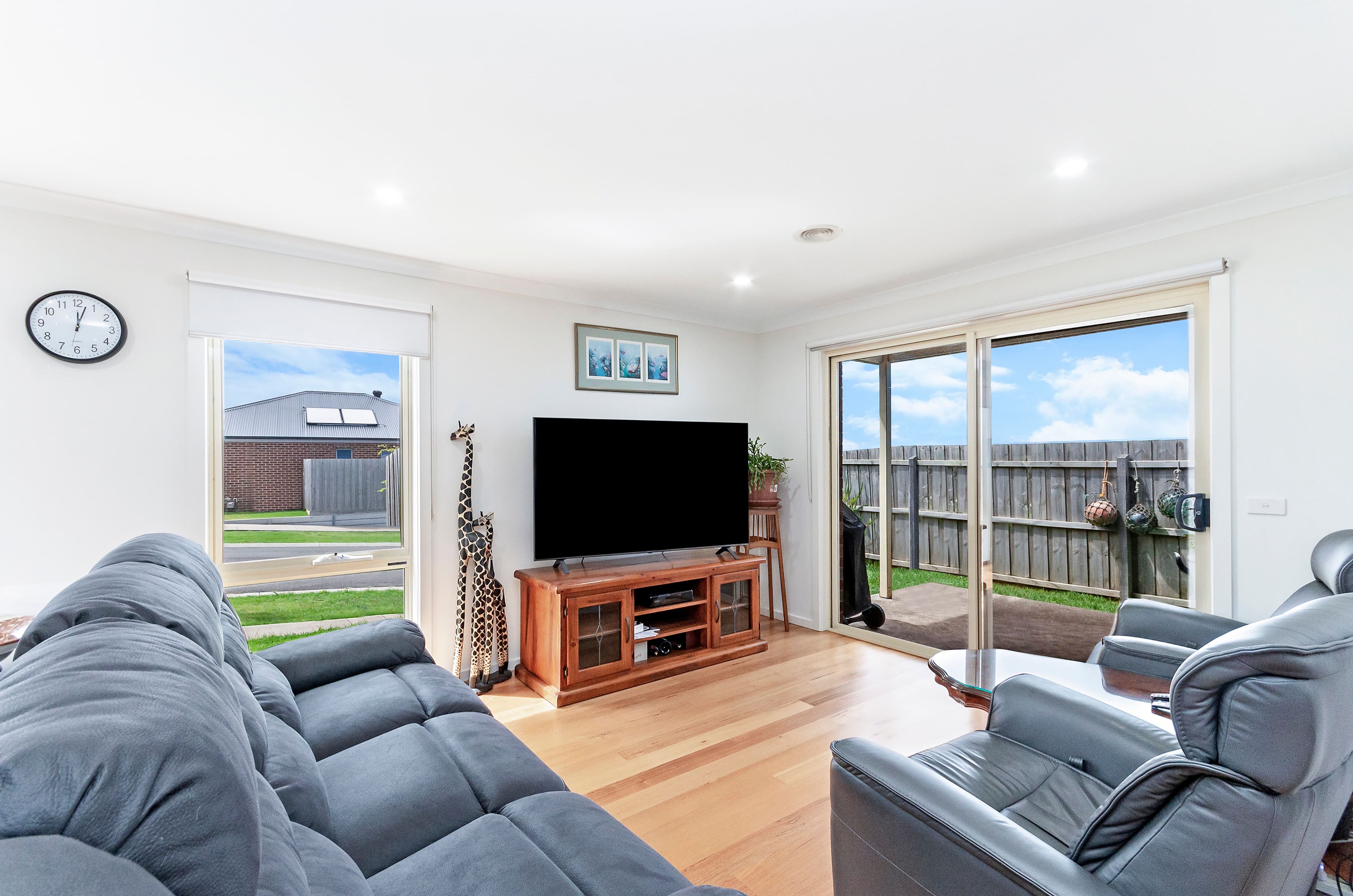 17 Warburton Way, Warrnambool VIC 3280, Warrnambool - Thumbnail 3