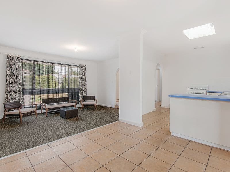 20 Corring Way, Parmelia WA 6167, Parmelia - Thumbnail 5