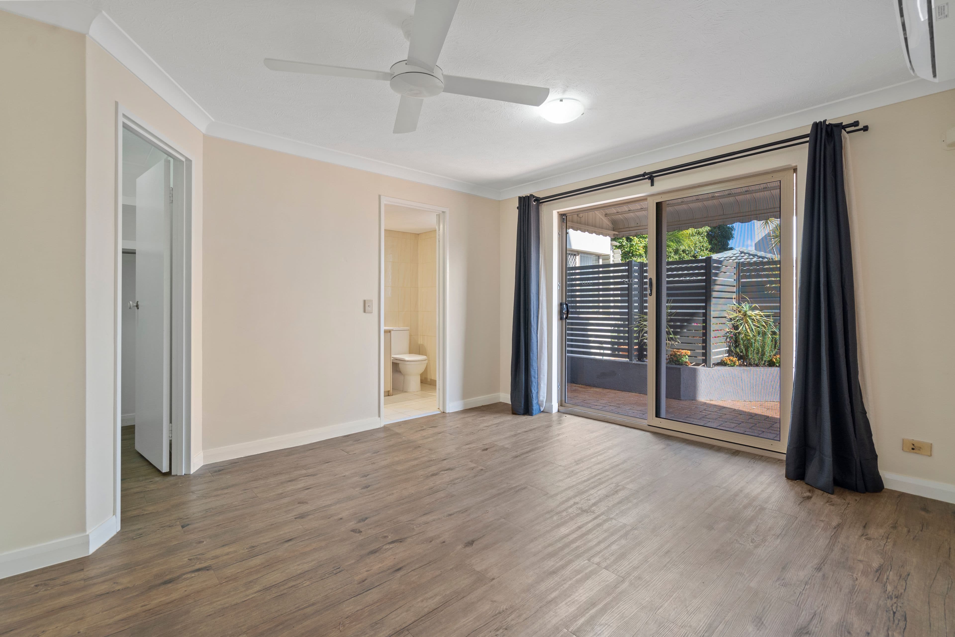 48 The Esplanade, Paradise Point QLD 4216, Paradise Point - Thumbnail 6