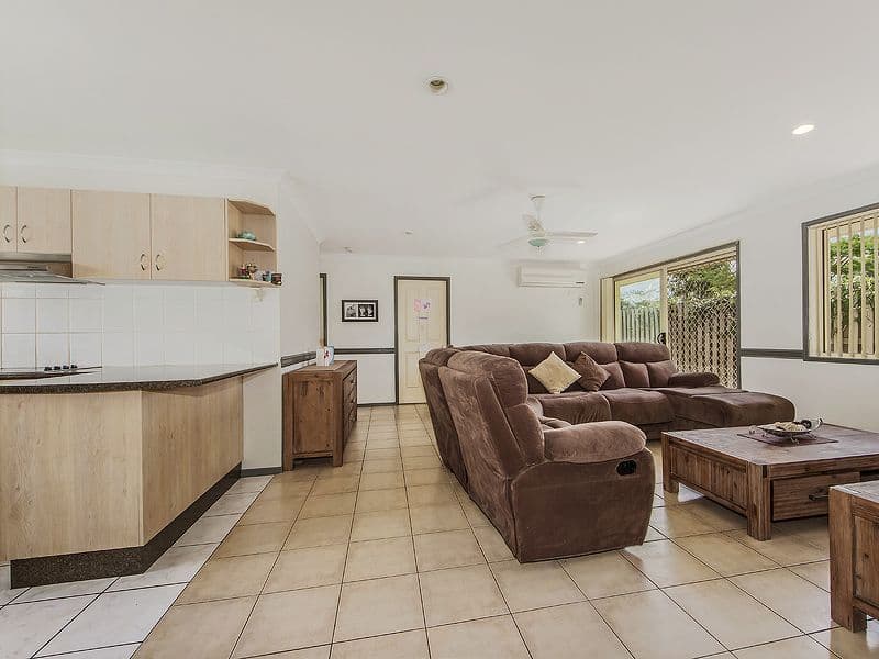 7 Amberwood Drive, UPPER COOMERA QLD 4209, Upper Coomera - Thumbnail 2