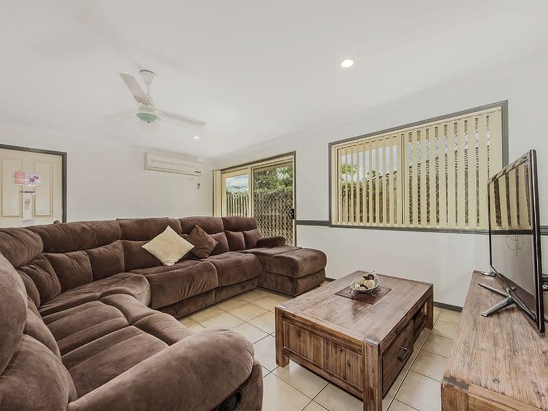 7 Amberwood Drive, UPPER COOMERA QLD 4209, Upper Coomera - Thumbnail 3