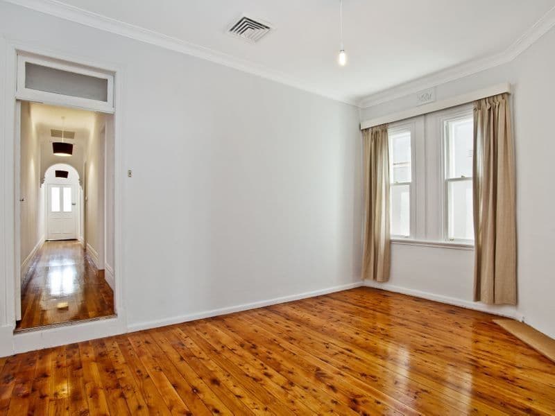 211 Corunna Road, Stanmore - Image 1