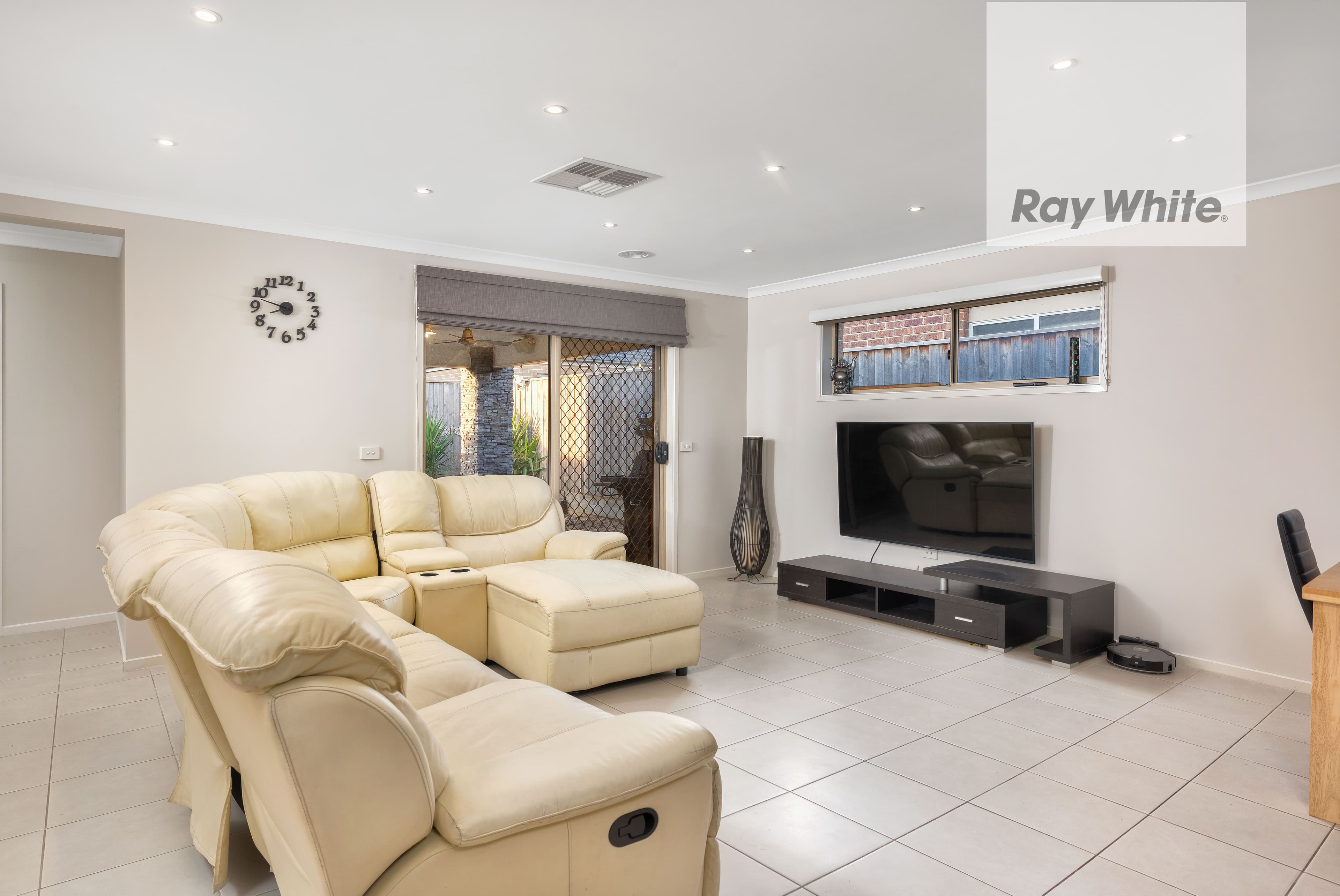 5 Clancy Way, Doreen VIC 3754, Doreen - Thumbnail 2