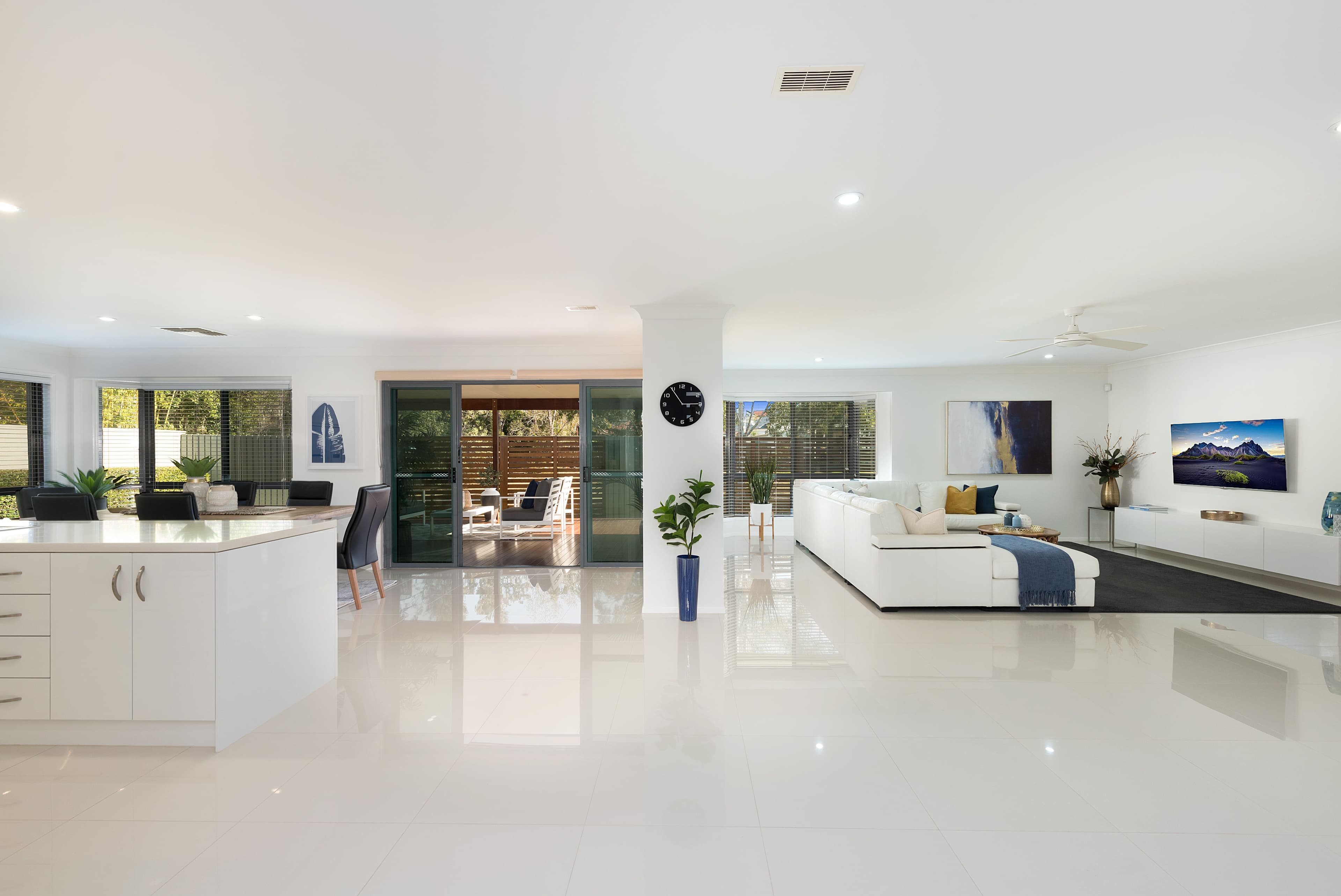 13 Ablington Way, Carindale QLD 4152, Carindale - Thumbnail 2
