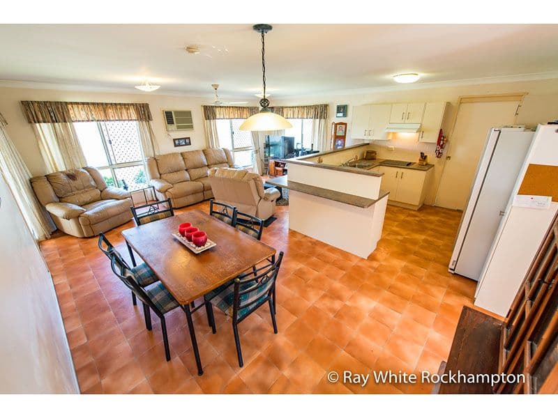 8 Hoffmann Street, Norman Gardens QLD 4701, Norman Gardens - Thumbnail 5