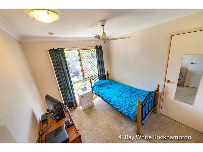 8 Hoffmann Street, Norman Gardens QLD 4701, Norman Gardens - Thumbnail 7