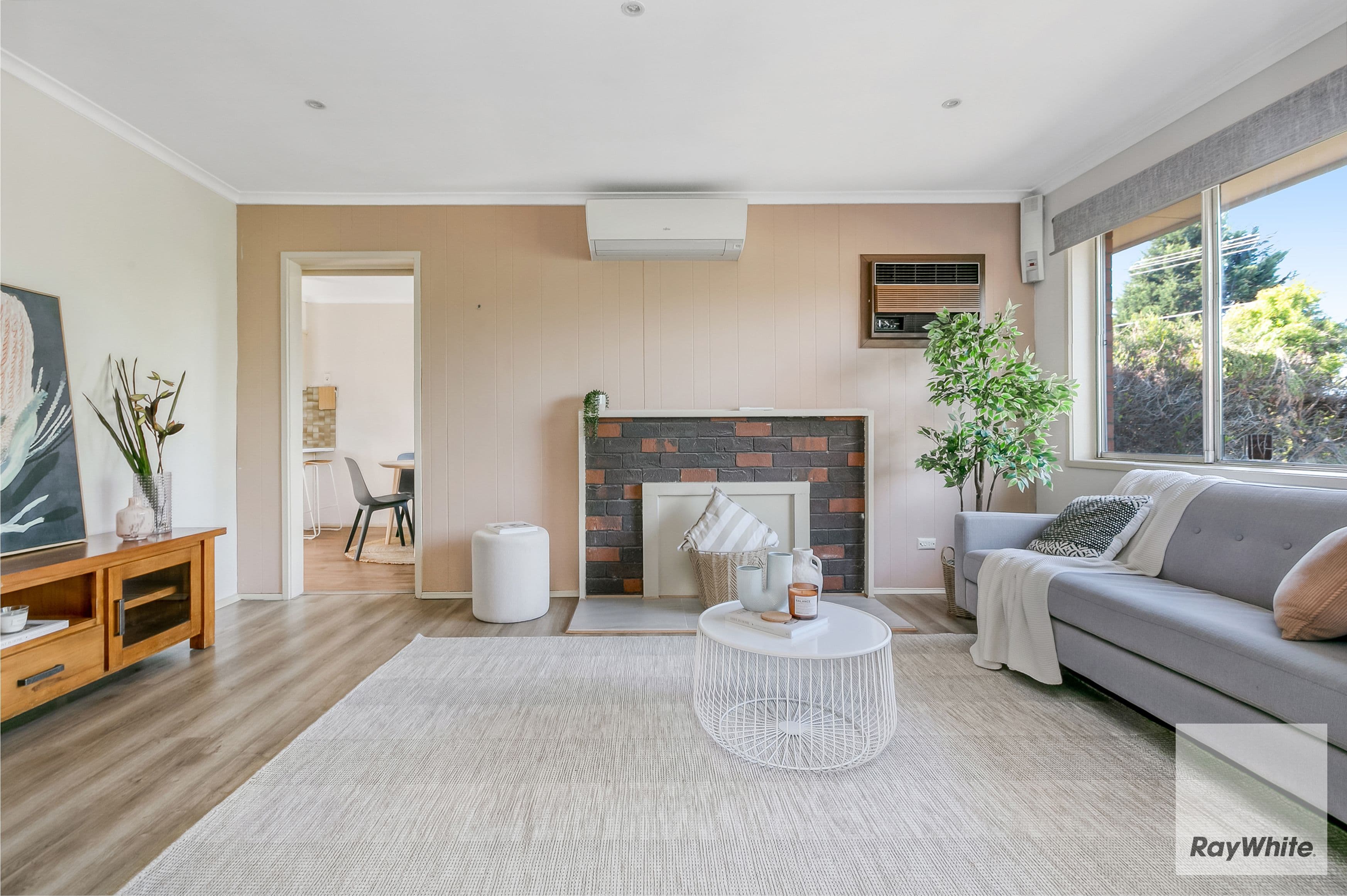 4 Neilsen Crescent, Bundoora VIC 3083, Bundoora - Thumbnail 2