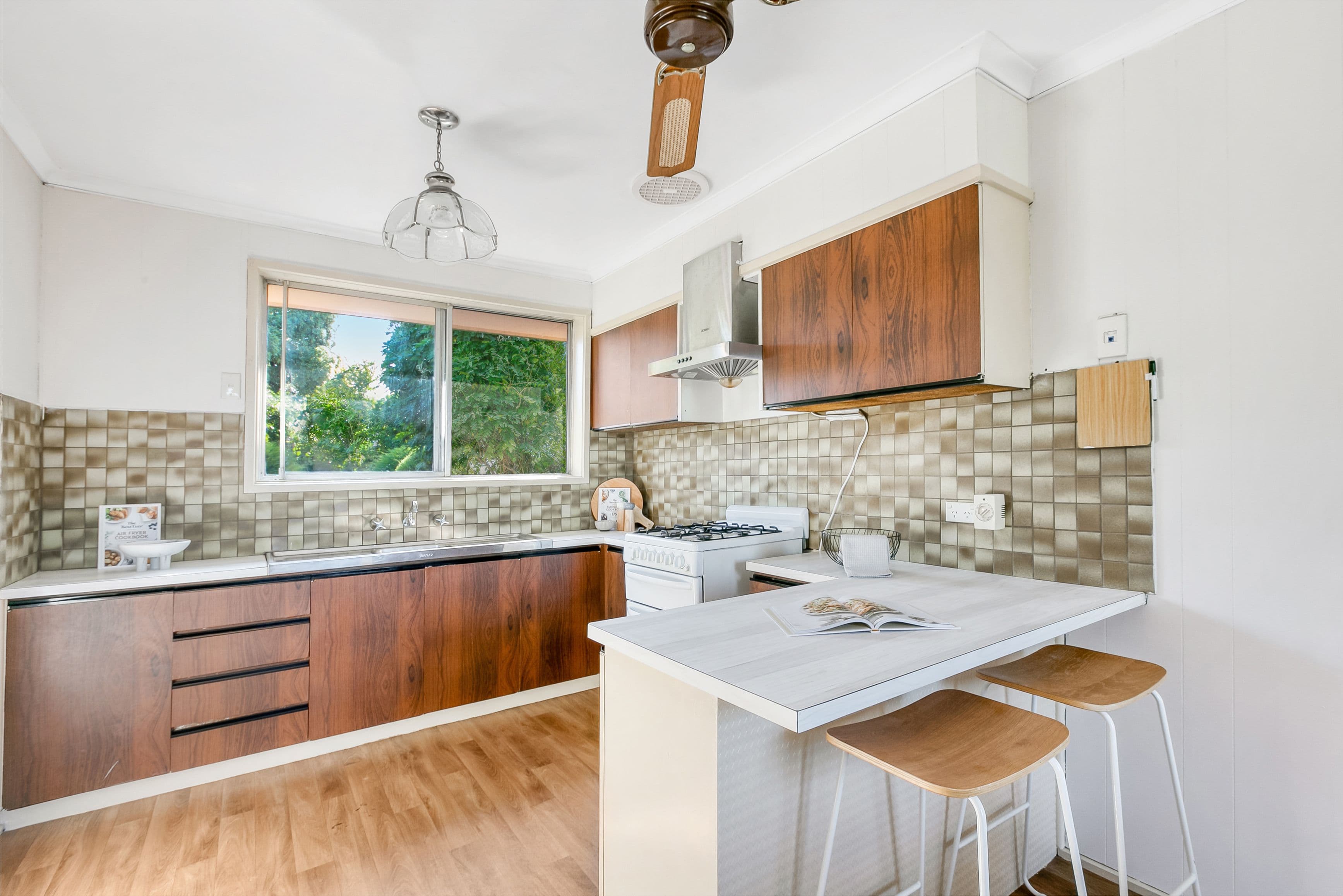 4 Neilsen Crescent, Bundoora VIC 3083, Bundoora - Thumbnail 7
