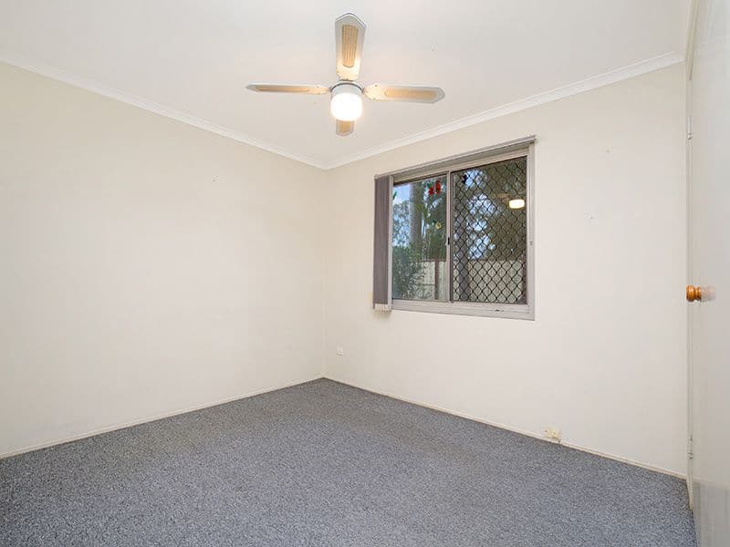 10 Bedford Crescent, Eagleby QLD 4207, Eagleby - Thumbnail 5