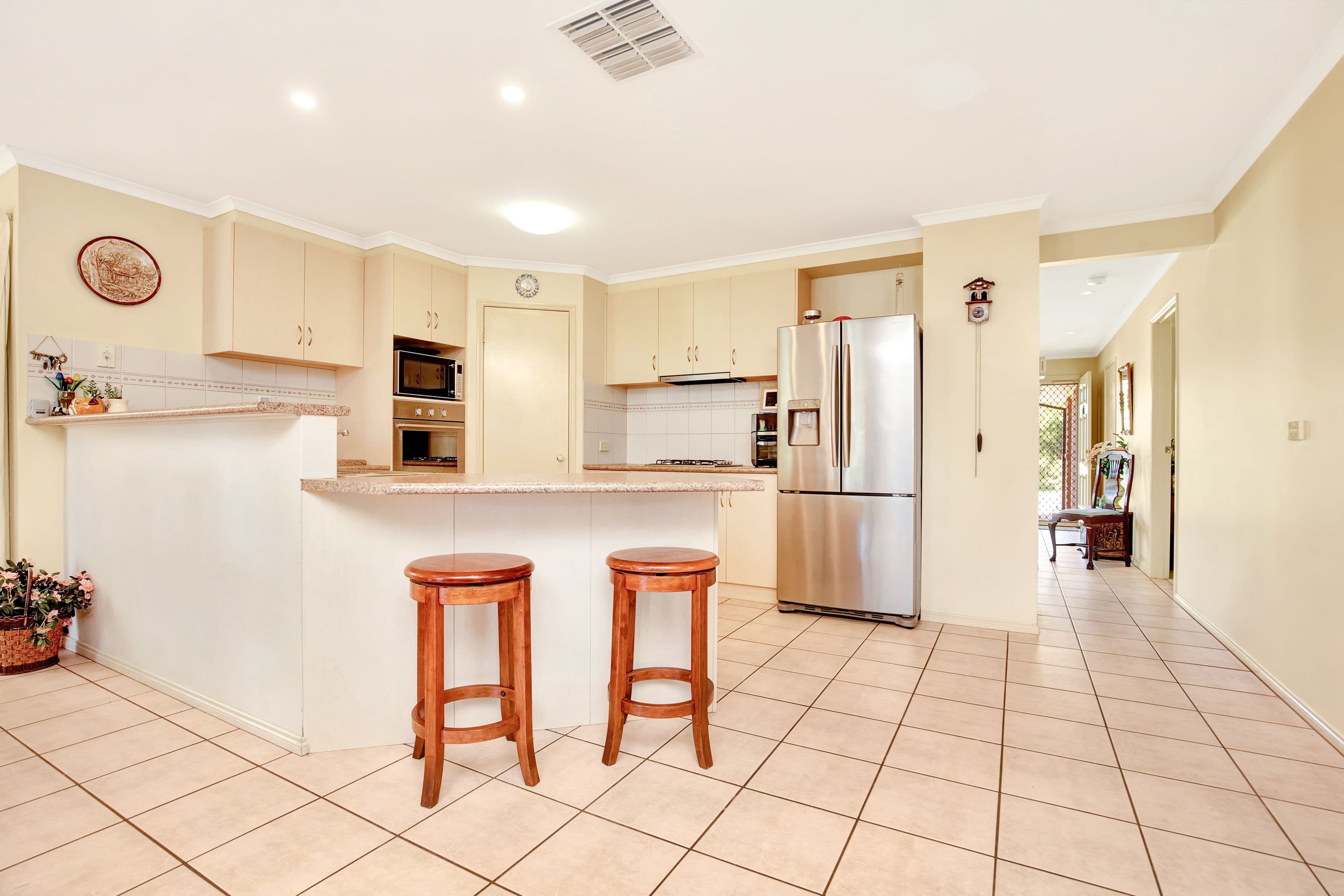 13 Canterbury Drive, Mildura VIC 3500, Mildura - Thumbnail 2