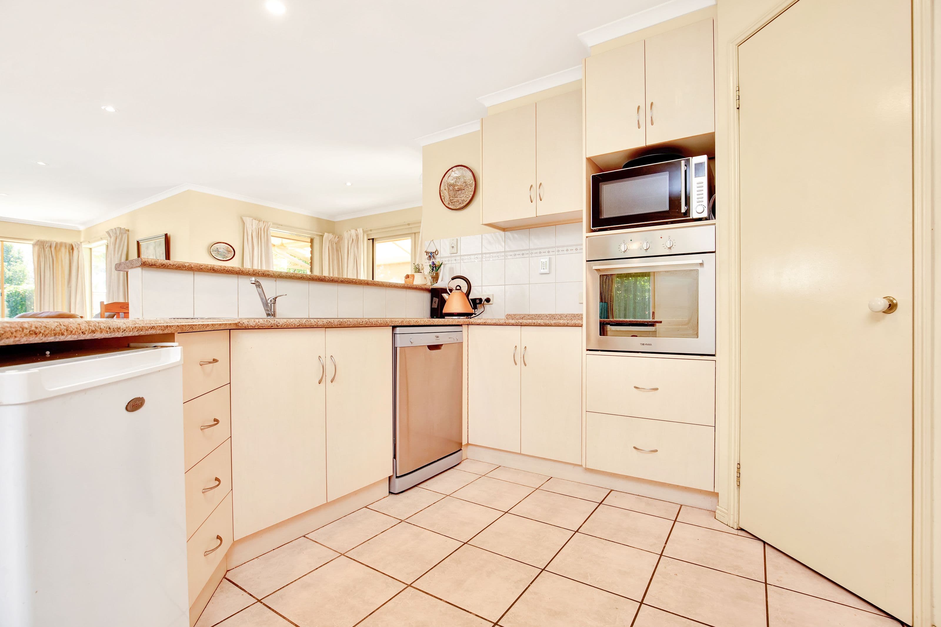 13 Canterbury Drive, Mildura VIC 3500, Mildura - Thumbnail 4