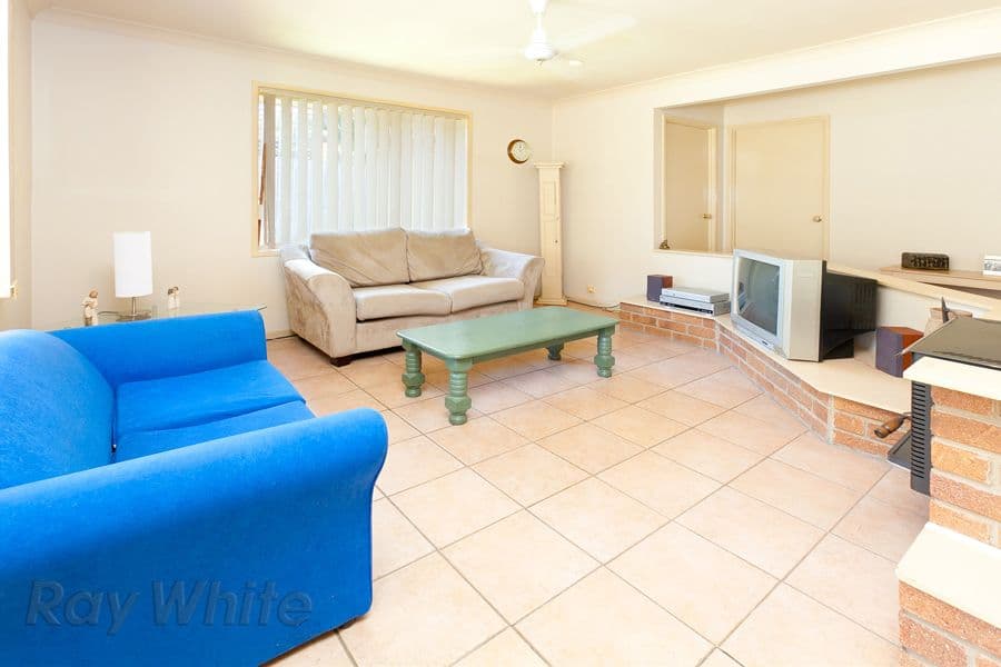 11 Bankswood Crescent, CAMIRA QLD 4300, Camira - Thumbnail 5