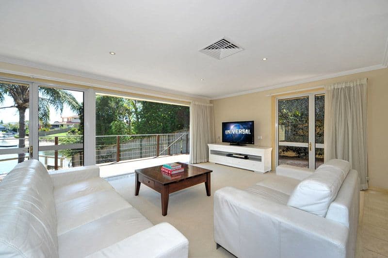 10 Forster Avenue, SORRENTO QLD 4217, Sorrento - Thumbnail 6