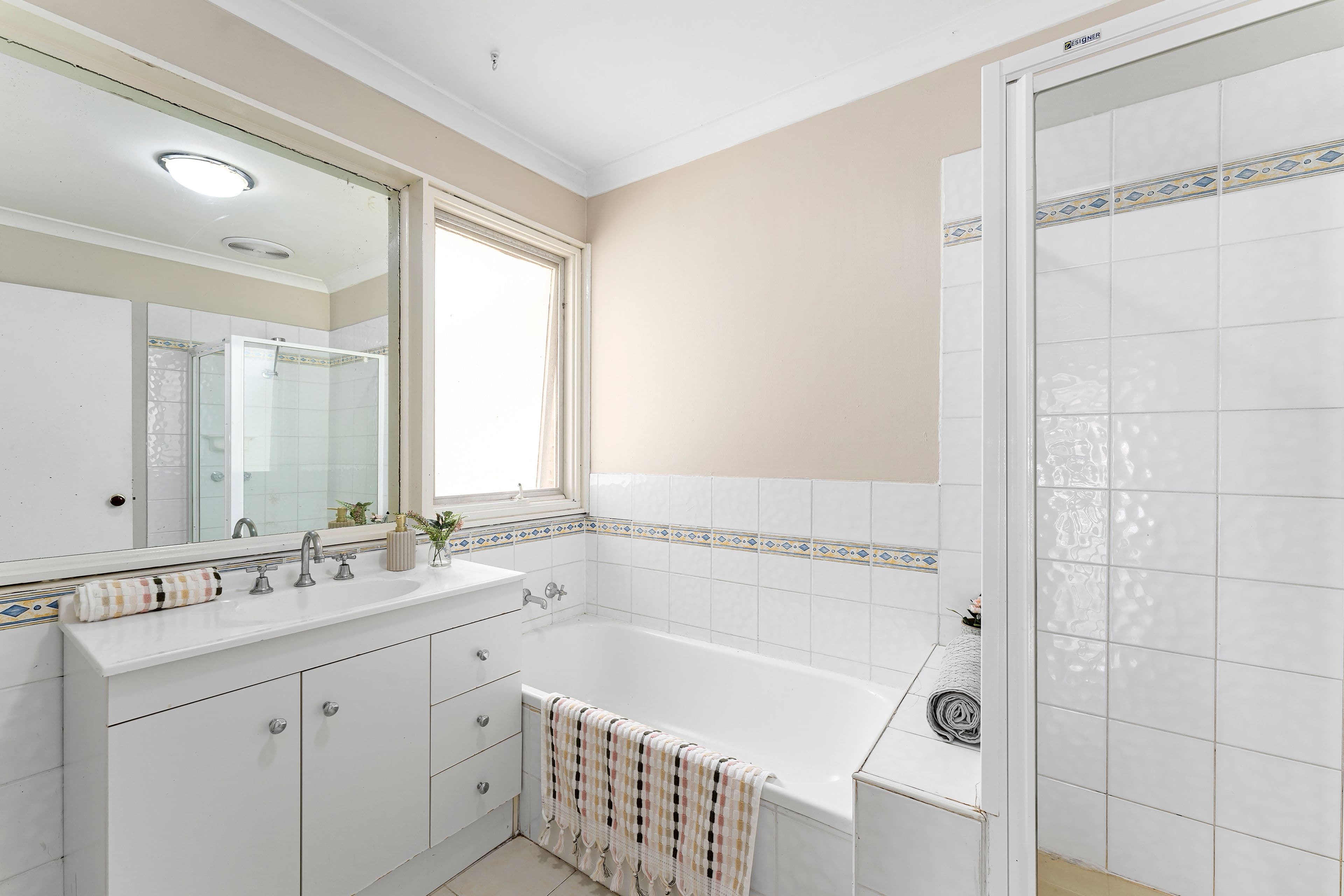 3 Lindsay Avenue, Sunbury VIC 3429, Sunbury - Thumbnail 7