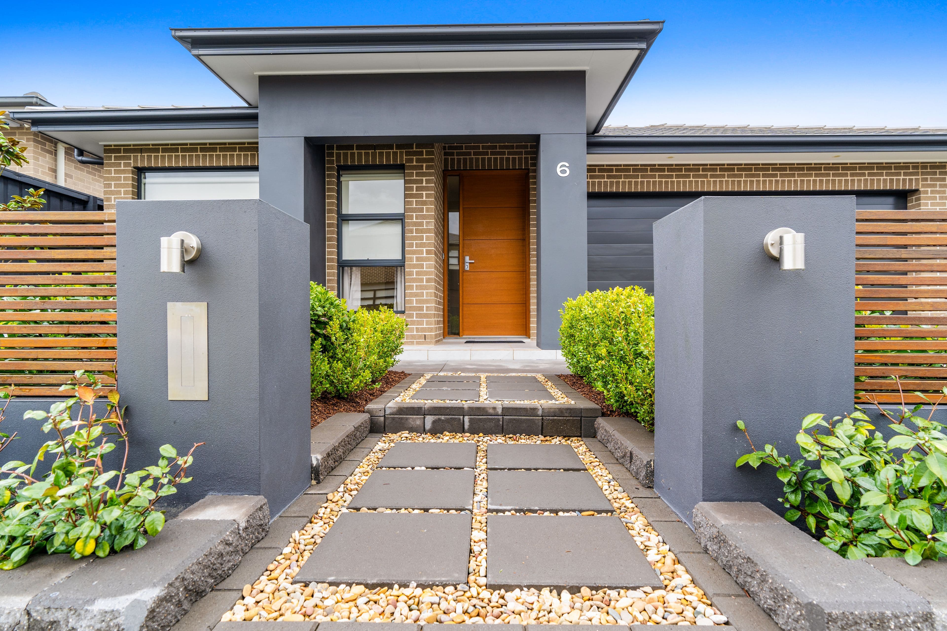 2/1 Oliphant Street, Kenwick, Gledswood Hills - Thumbnail 2