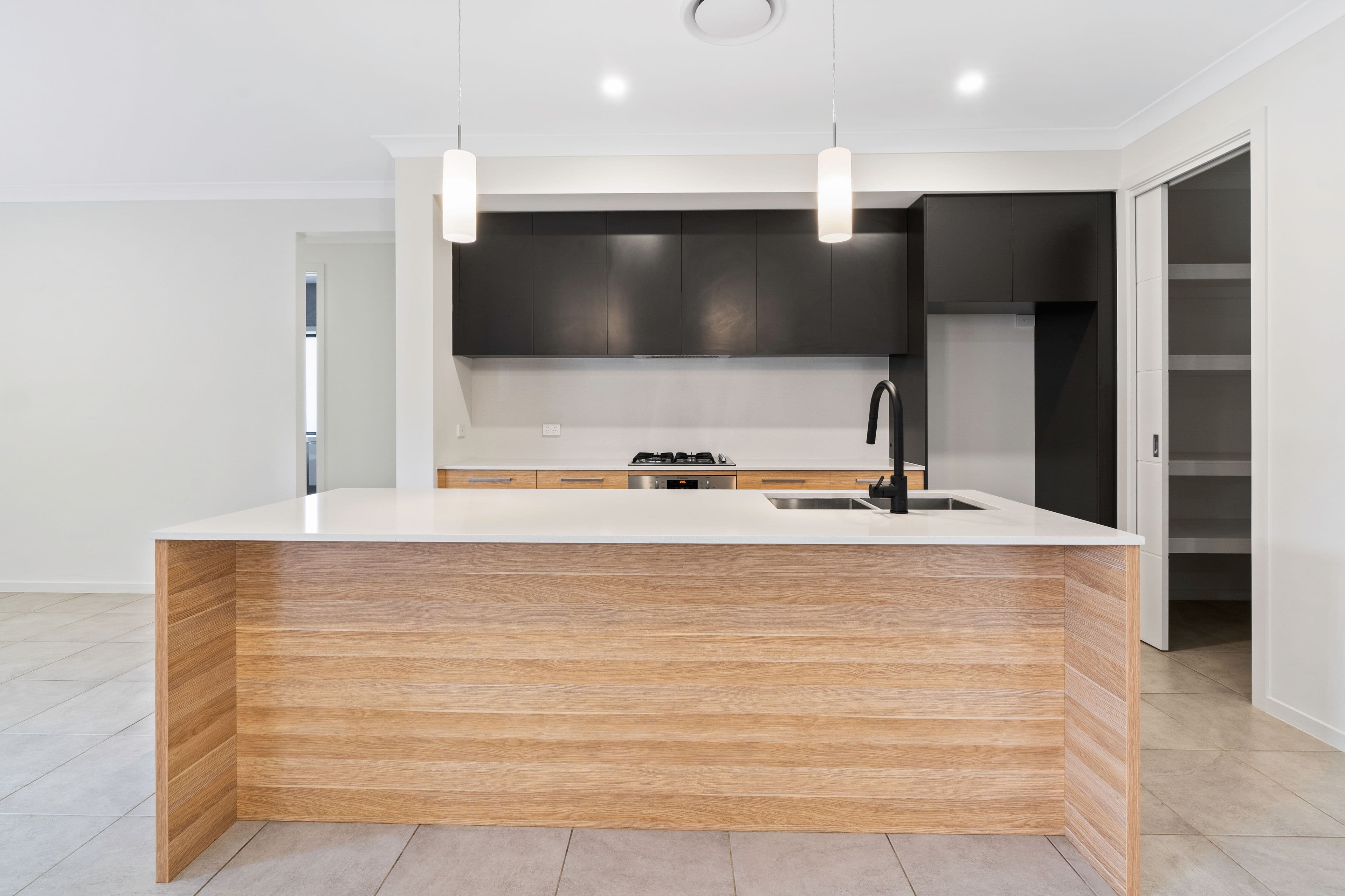 2/1 Oliphant Street, Kenwick, Gledswood Hills - Thumbnail 5