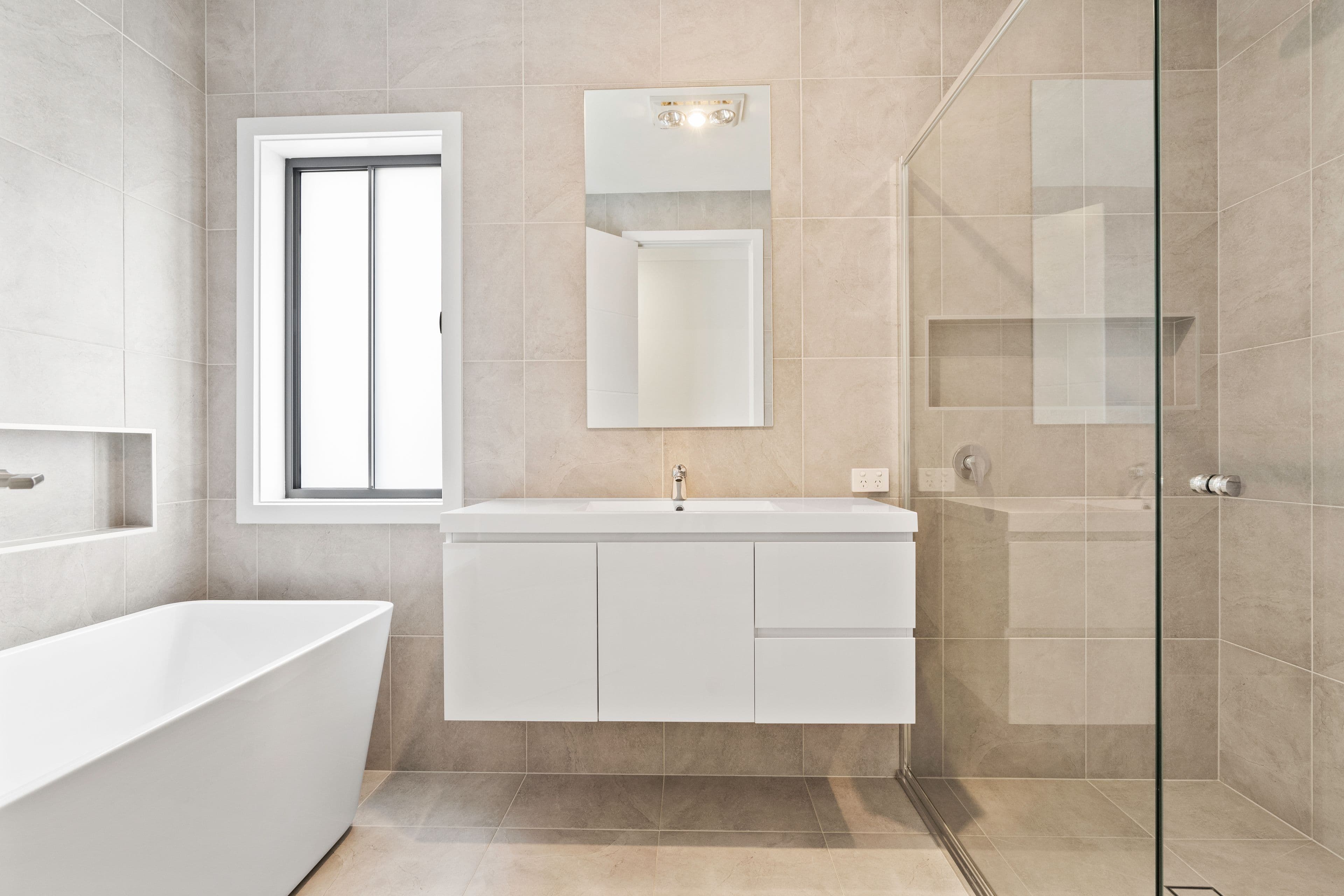 2/1 Oliphant Street, Kenwick, Gledswood Hills - Thumbnail 8