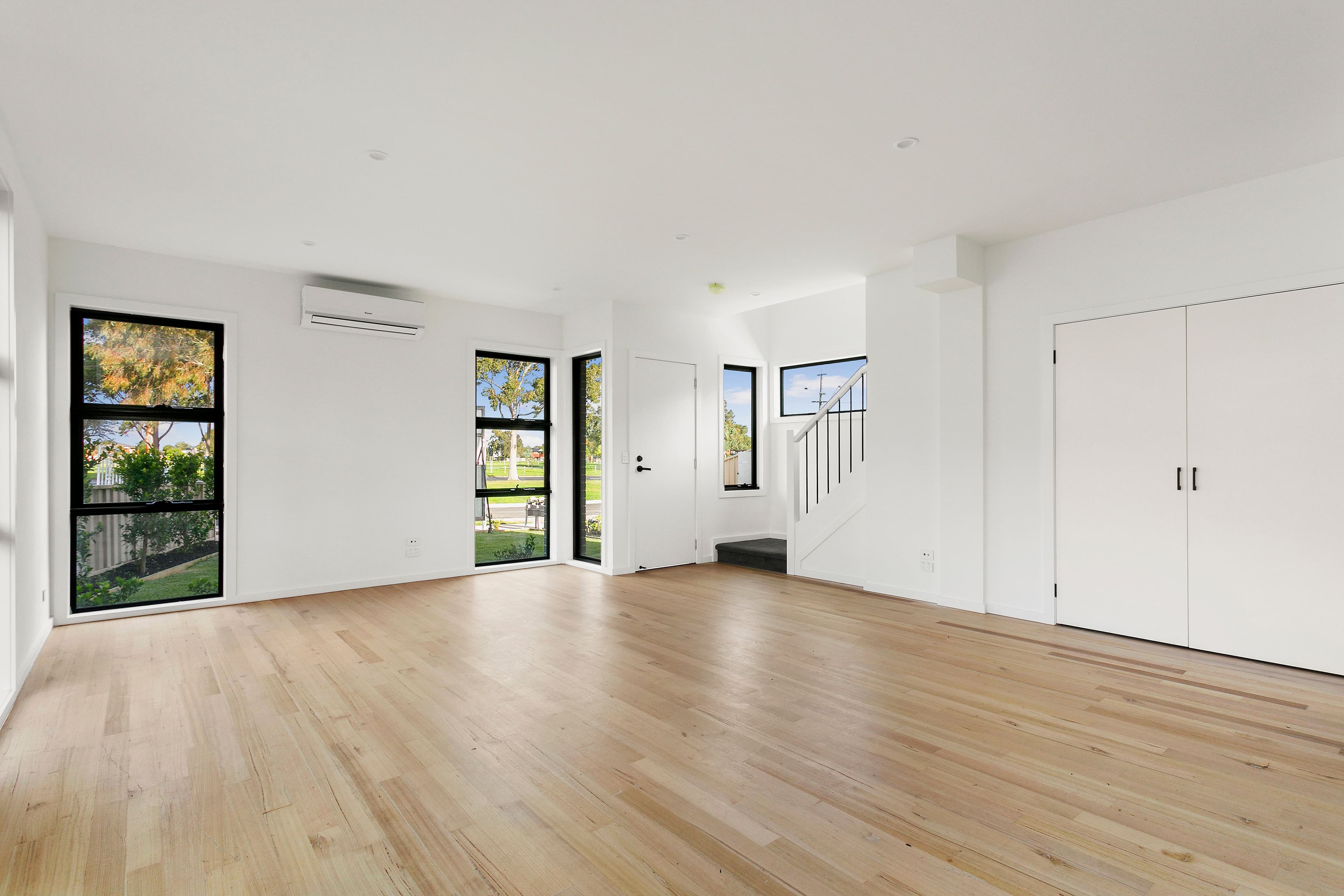 50 Churchill Place, Maidstone VIC 3012, Maidstone - Thumbnail 4