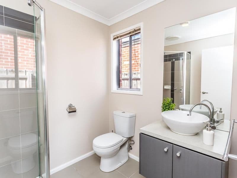 28 Dunbarrim Avenue, Cairnlea VIC 3023, Cairnlea - Thumbnail 7