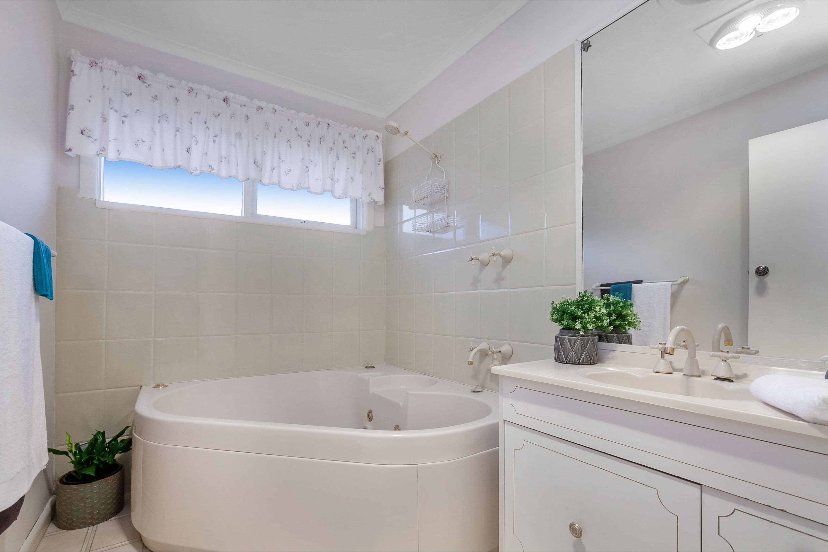 45 Luton Way, Bundoora VIC 3083, Bundoora - Thumbnail 8