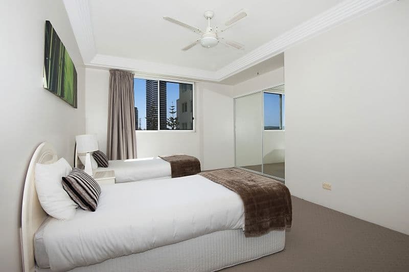 APT 15 'Carmel By The Sea' 177 Old Burleigh Road, BROADBEACH QLD 4218, Broadbeach - Thumbnail 7